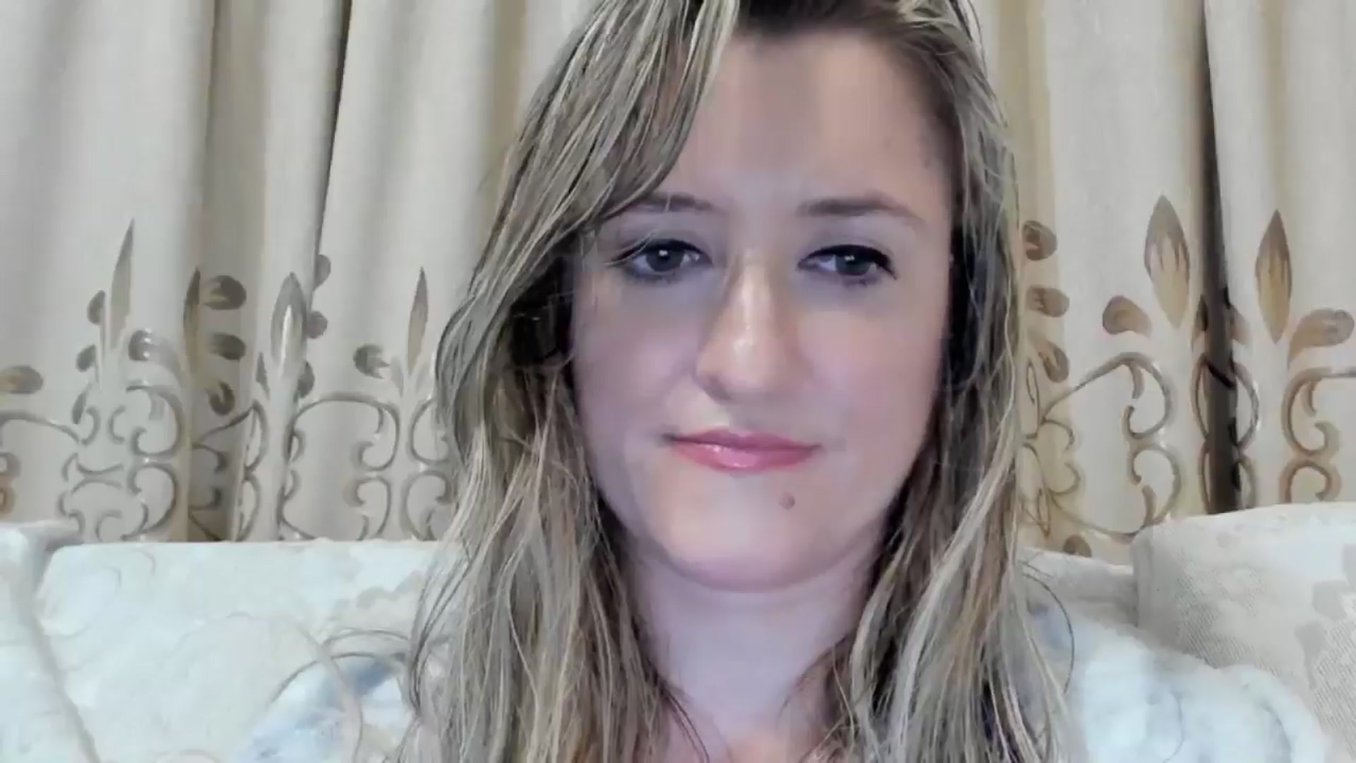 Gallery image thumbnail from BestDream's myfreecams stream on, 07/17/2025, 02:04 image 15 of 20