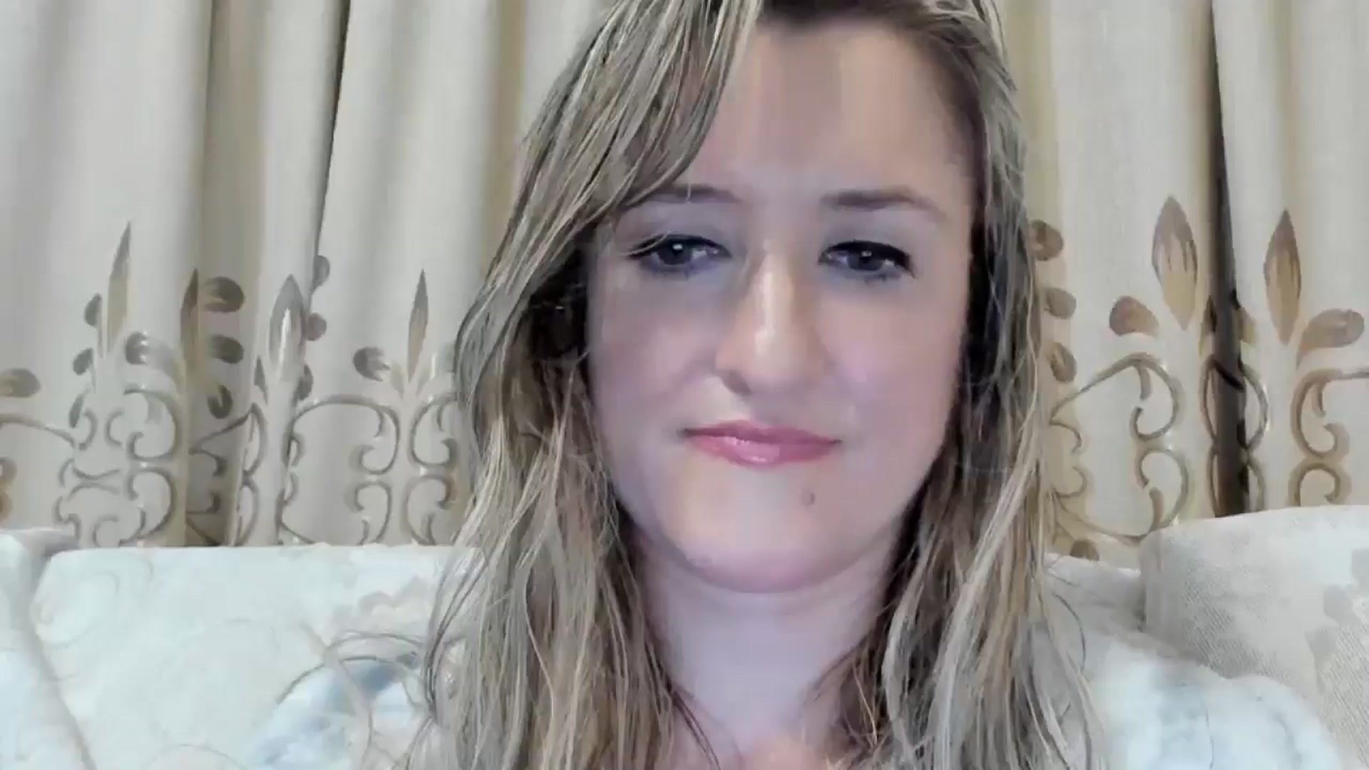 Gallery image thumbnail from BestDream's myfreecams stream on, 07/17/2025, 02:04 image 9 of 20