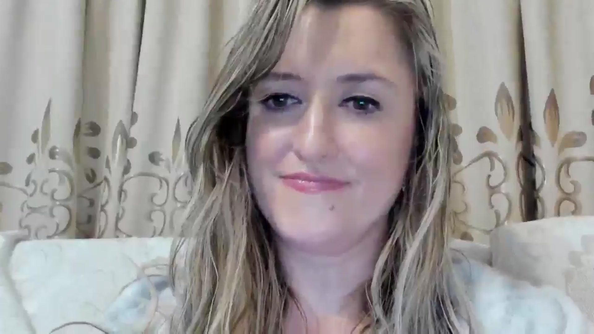 Gallery image thumbnail from BestDream's myfreecams stream on, 07/17/2025, 02:04 image 6 of 20