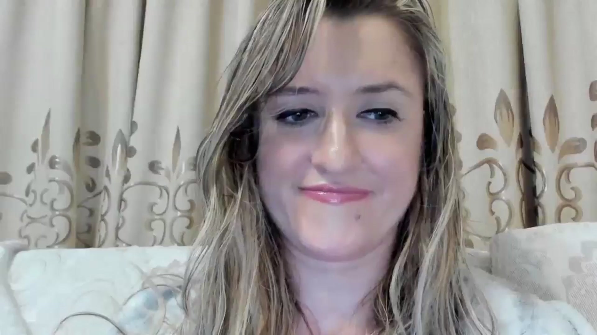 Gallery image thumbnail from BestDream's myfreecams stream on, 07/17/2025, 02:04 image 3 of 20