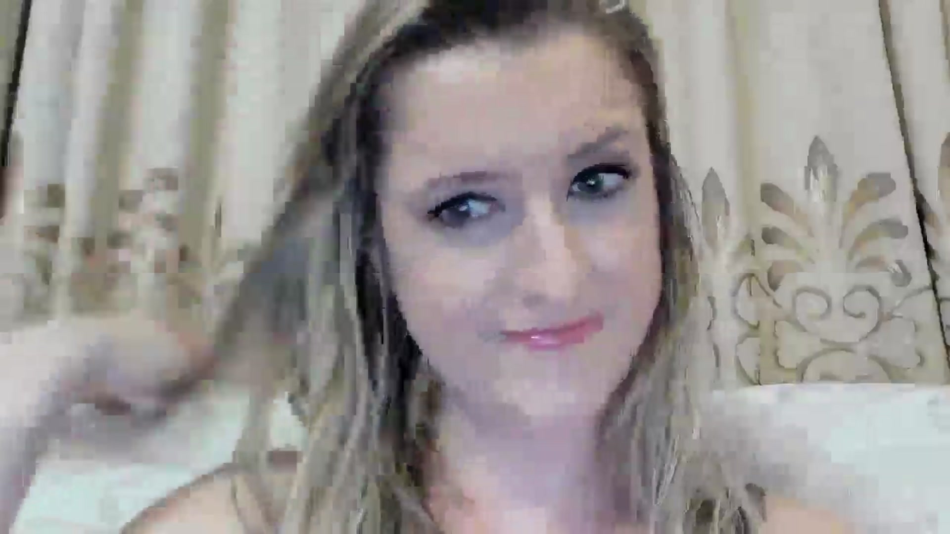 Gallery image thumbnail from BestDream's myfreecams stream on, 07/17/2025, 21:03 image 8 of 20