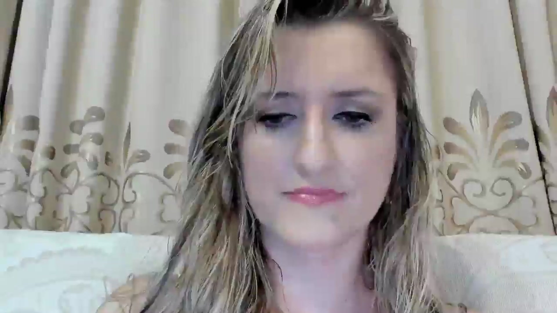 Gallery image thumbnail from BestDream's myfreecams stream on, 07/17/2025, 21:03 image 15 of 20