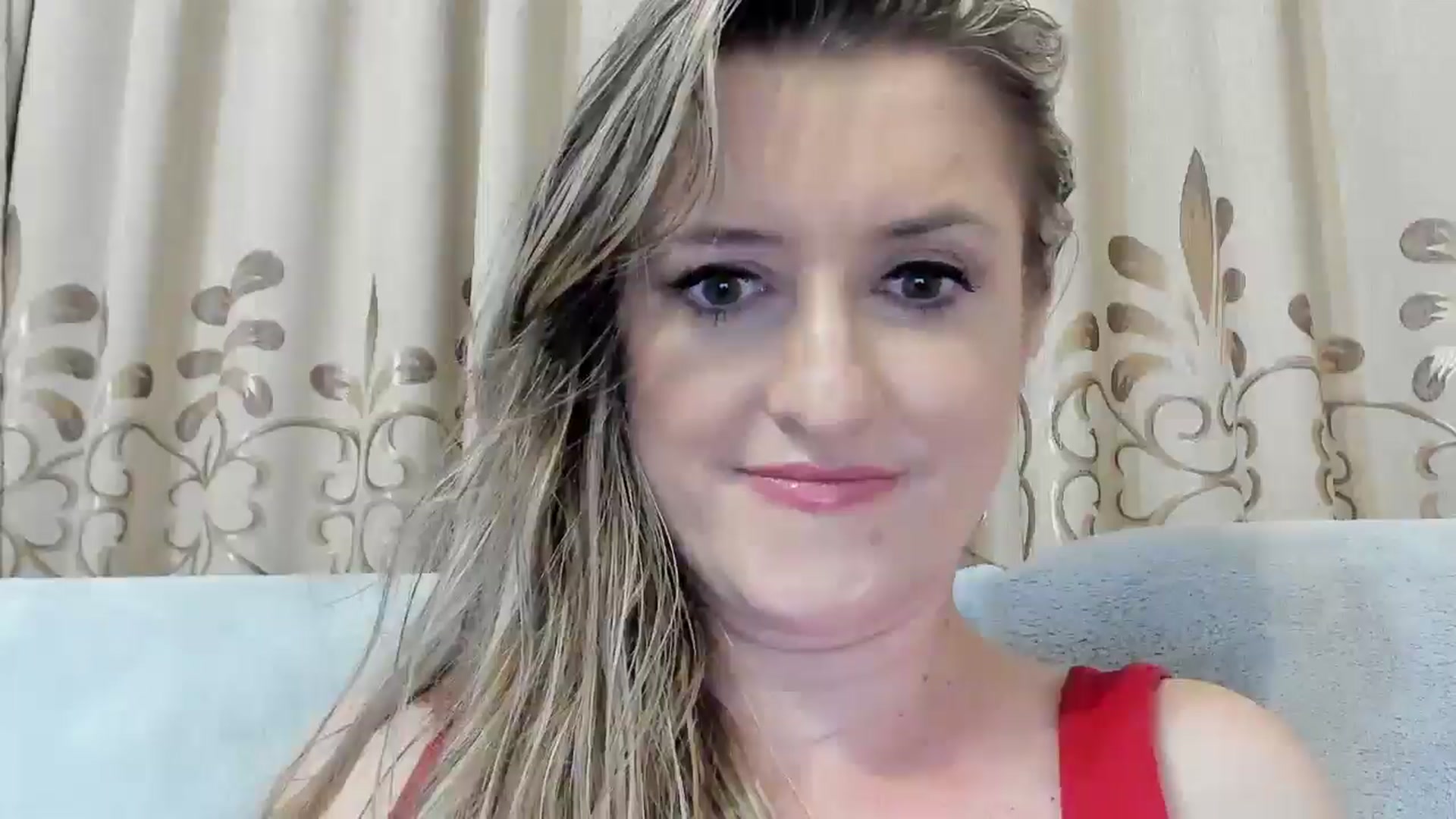 Gallery image thumbnail from BestDream's myfreecams stream on, 07/19/2025, 02:07 image 12 of 20