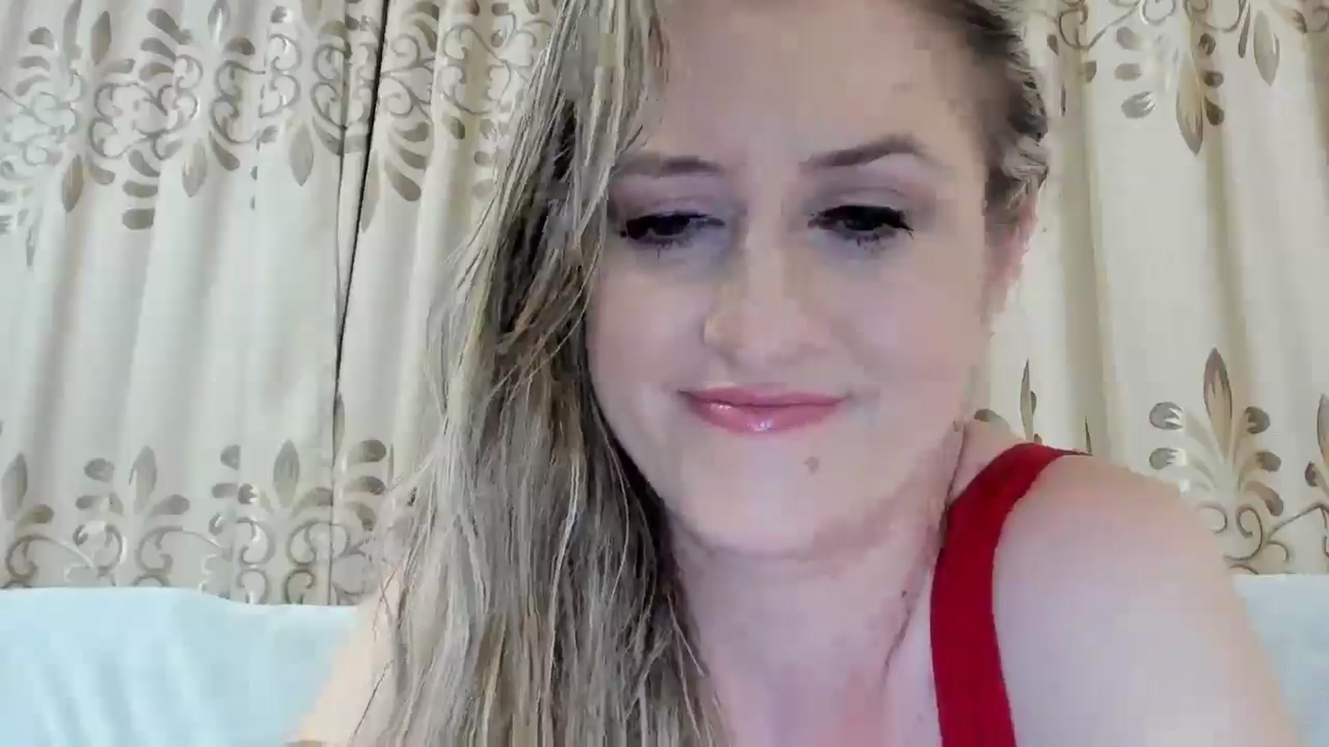 Gallery image thumbnail from BestDream's myfreecams stream on, 07/19/2025, 02:07 image 11 of 20