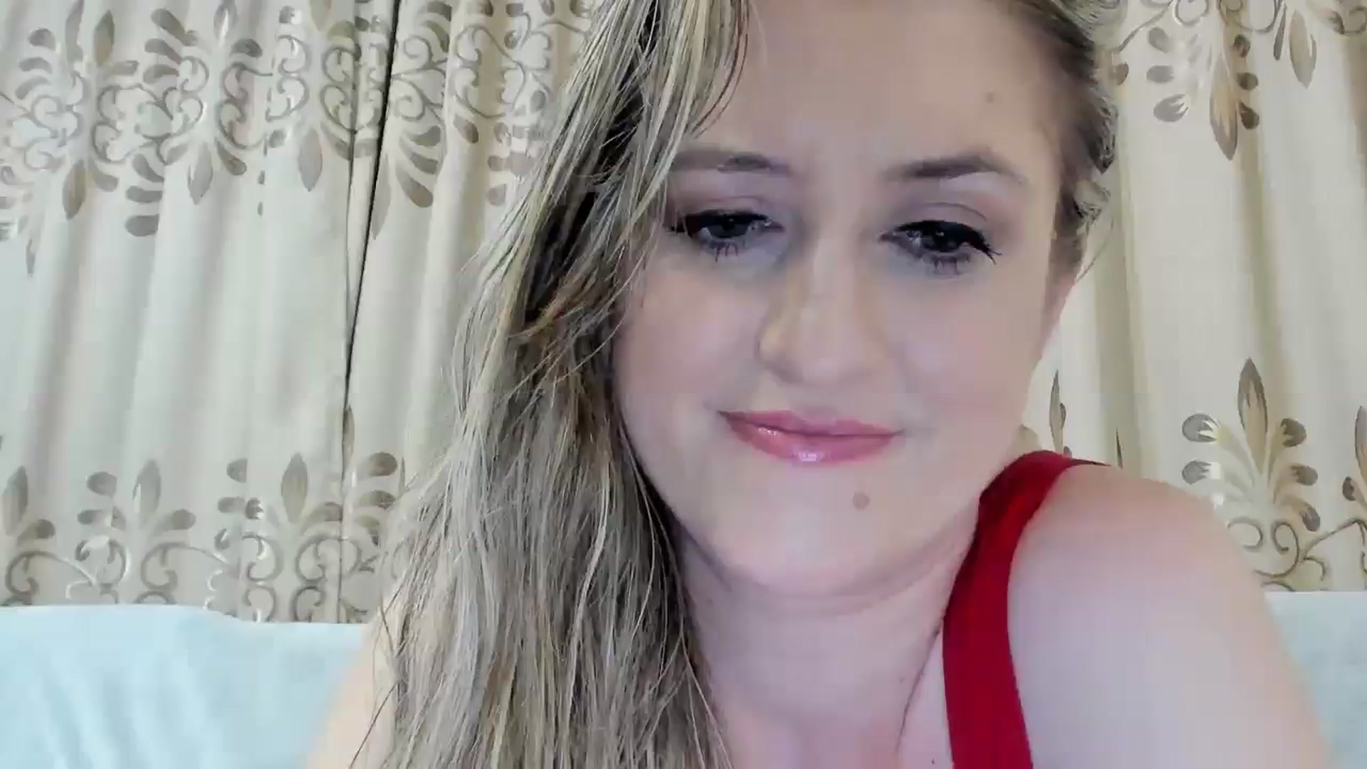 Gallery image thumbnail from BestDream's myfreecams stream on, 07/19/2025, 02:07 image 9 of 20