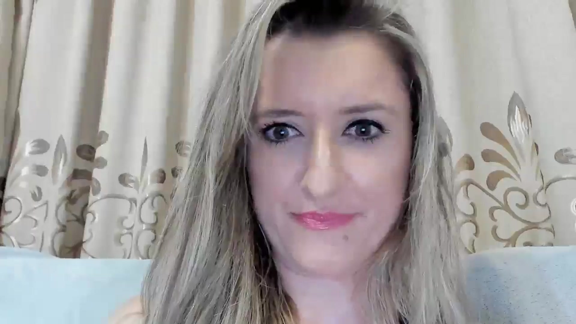 Gallery image thumbnail from BestDream's myfreecams stream on, 07/20/2025, 21:32 image 4 of 20