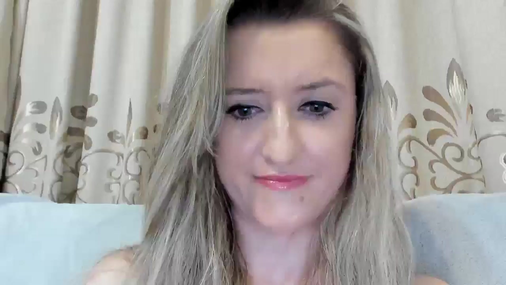 Gallery image thumbnail from BestDream's myfreecams stream on, 07/20/2025, 21:45 image 3 of 20