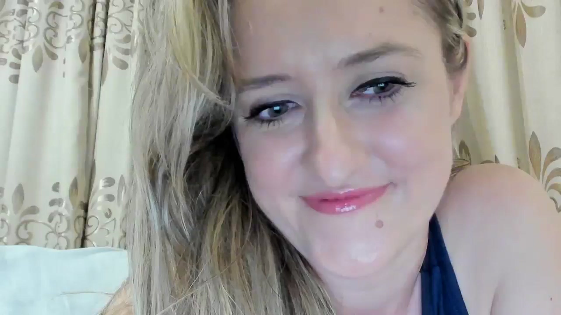 Gallery image thumbnail from BestDream's myfreecams stream on, 07/20/2025, 22:00 image 5 of 20