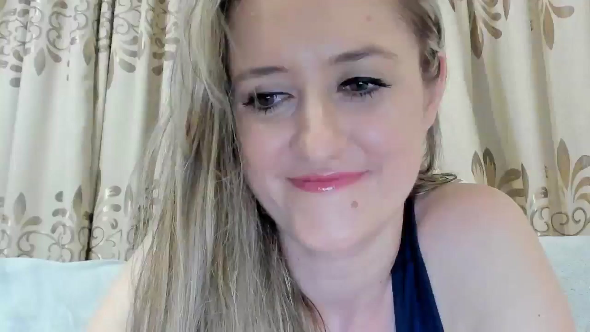 Gallery image thumbnail from BestDream's myfreecams stream on, 07/20/2025, 22:00 image 1 of 20