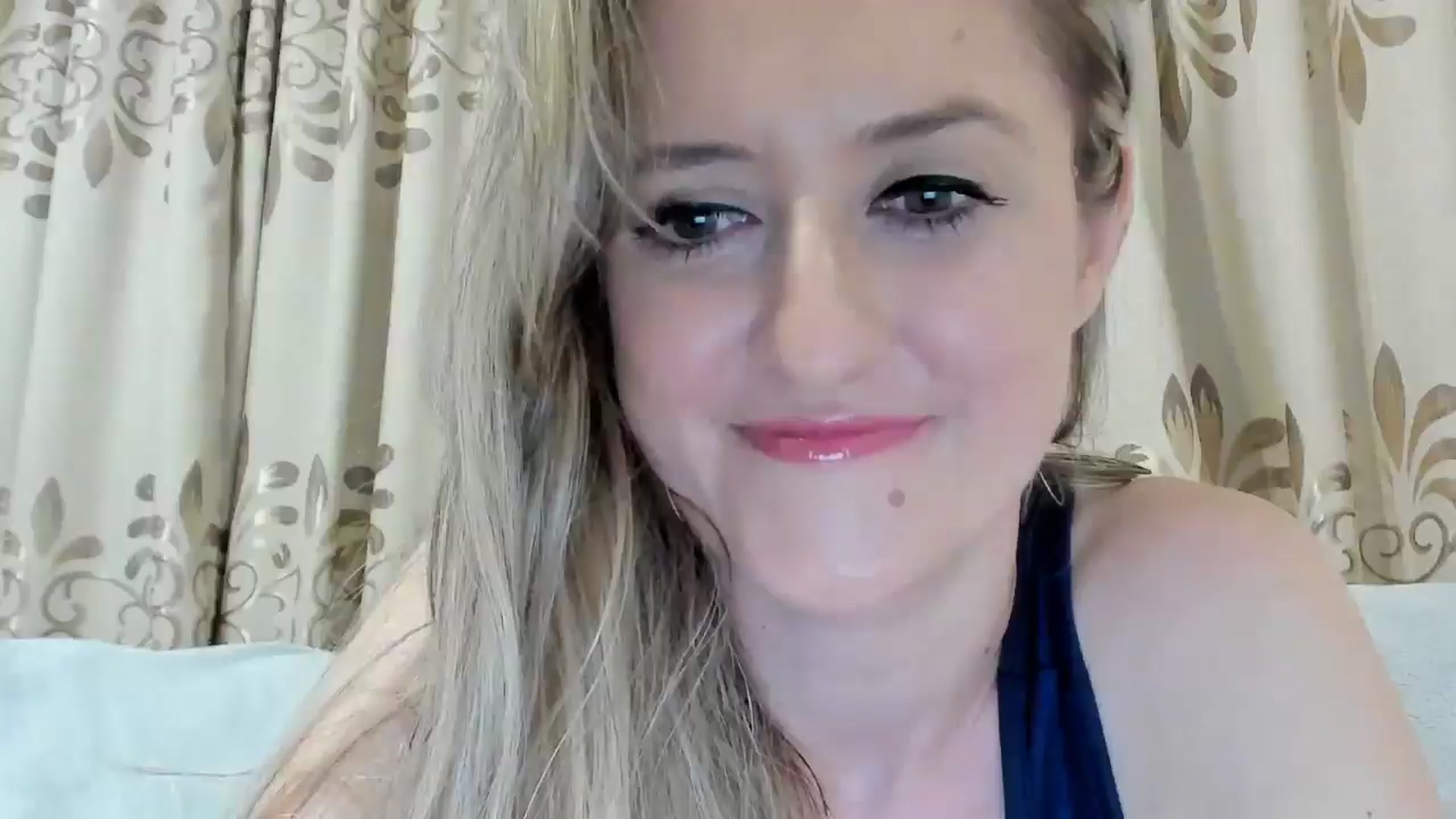 Gallery image thumbnail from BestDream's myfreecams stream on, 07/20/2025, 22:00 image 8 of 20