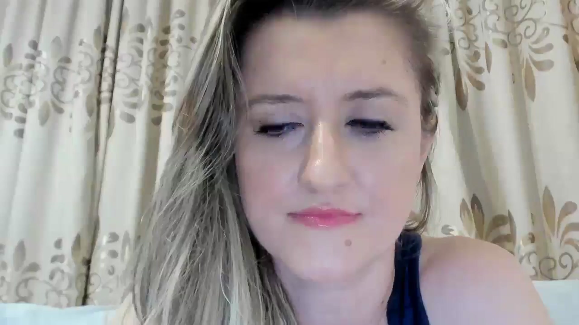 Gallery image thumbnail from BestDream's myfreecams stream on, 07/20/2025, 22:30 image 7 of 20