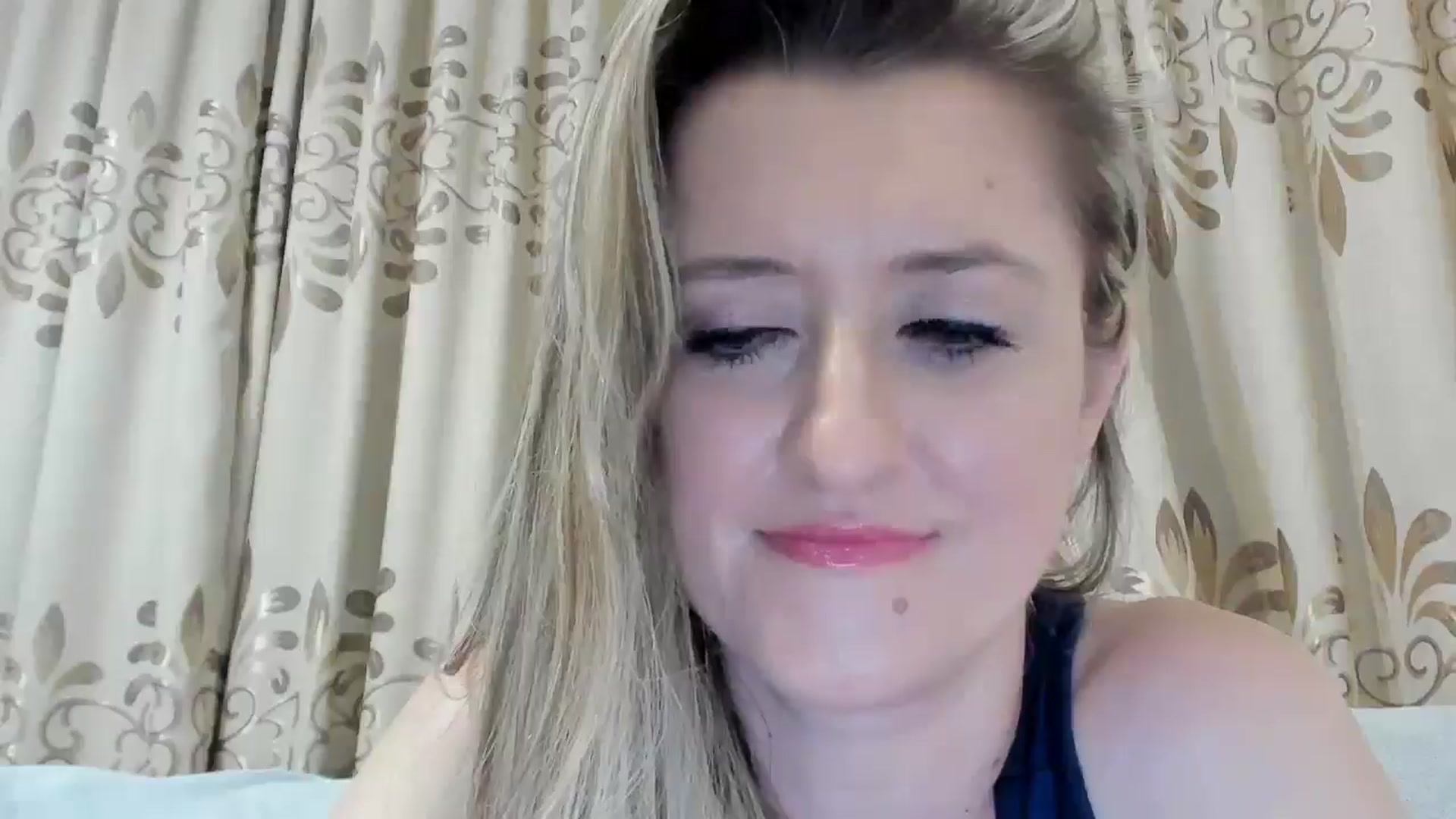 Gallery image thumbnail from BestDream's myfreecams stream on, 07/20/2025, 22:30 image 20 of 20