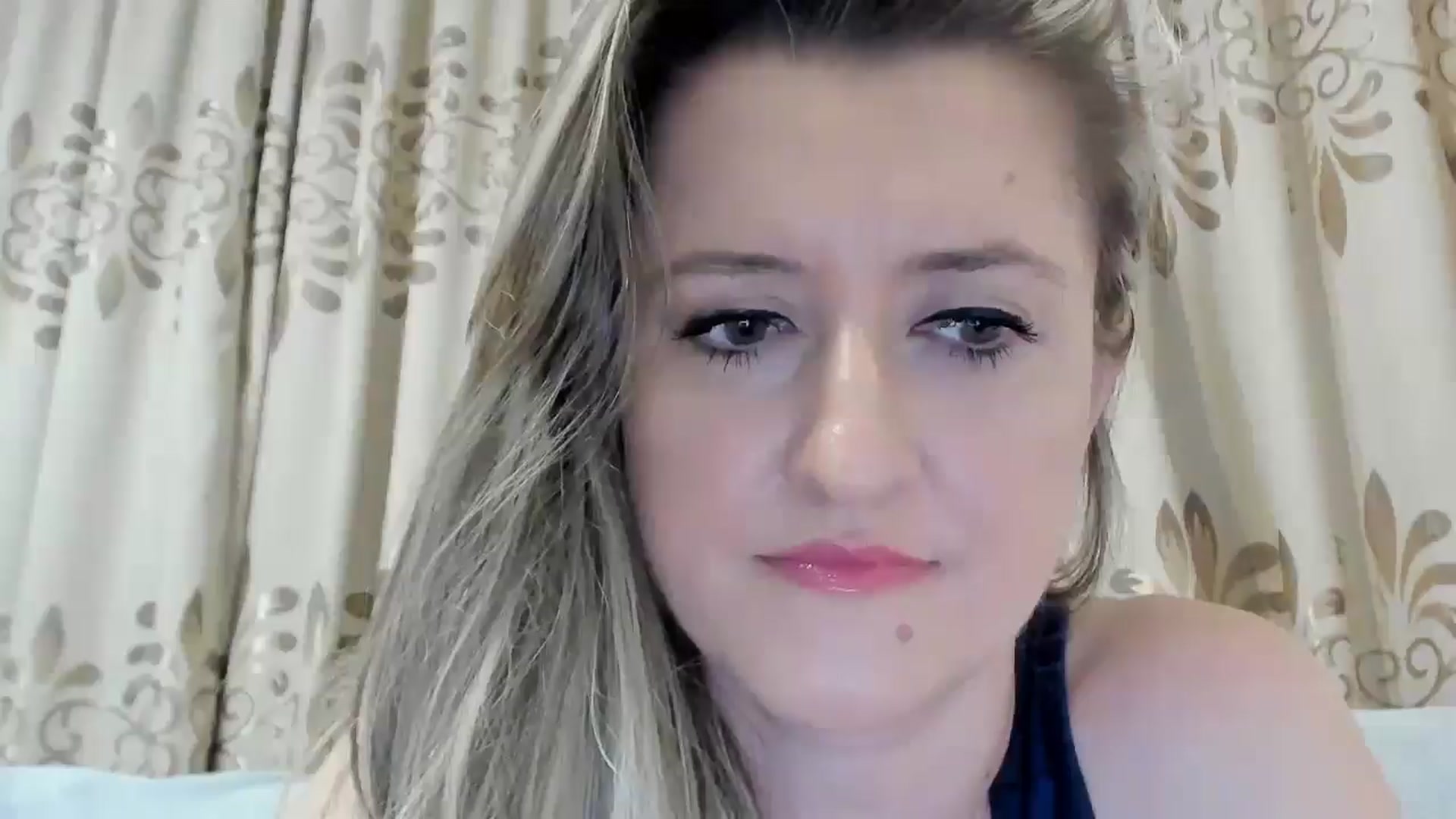 Gallery image thumbnail from BestDream's myfreecams stream on, 07/20/2025, 22:30 image 8 of 20