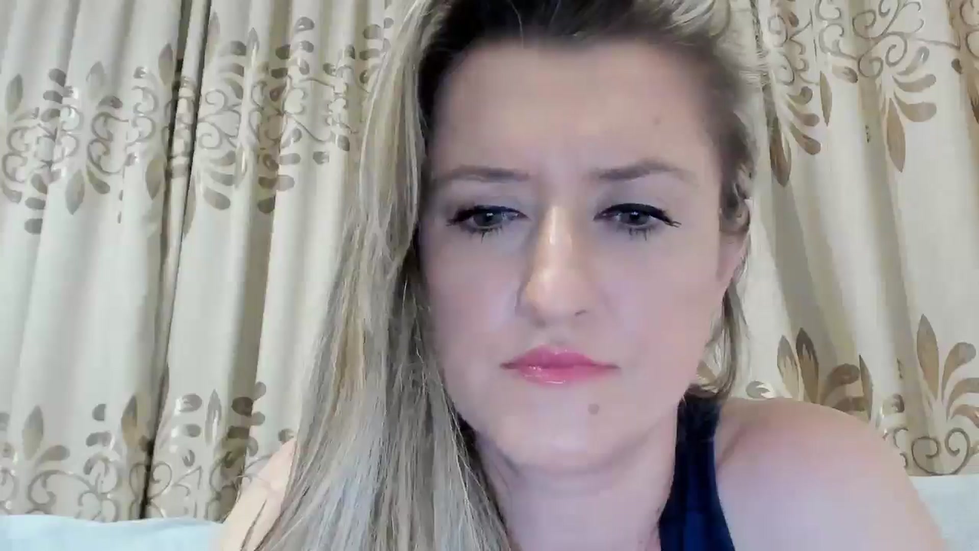 Gallery image thumbnail from BestDream's myfreecams stream on, 07/20/2025, 22:30 image 17 of 20