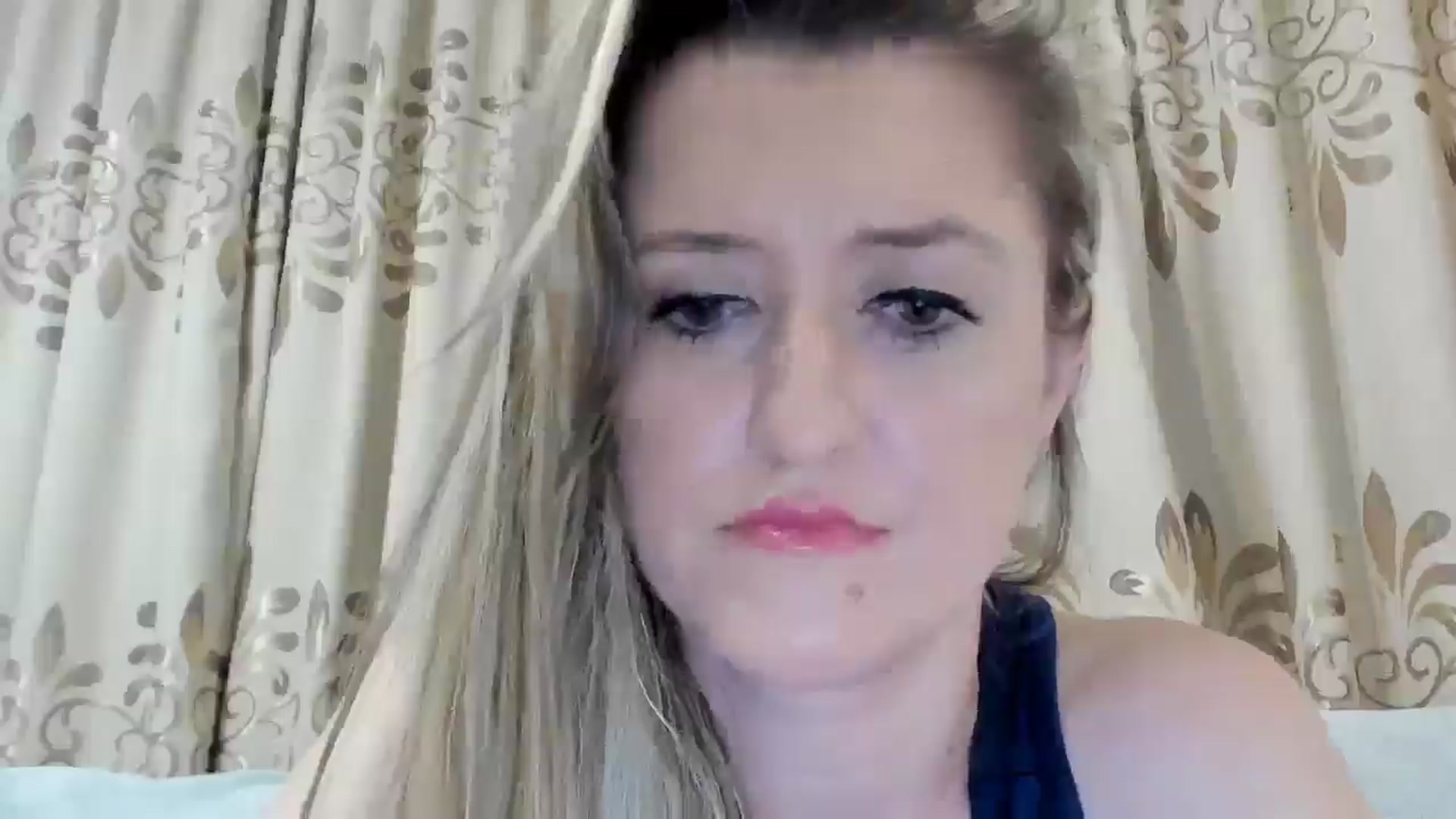 Gallery image thumbnail from BestDream's myfreecams stream on, 07/20/2025, 22:30 image 11 of 20
