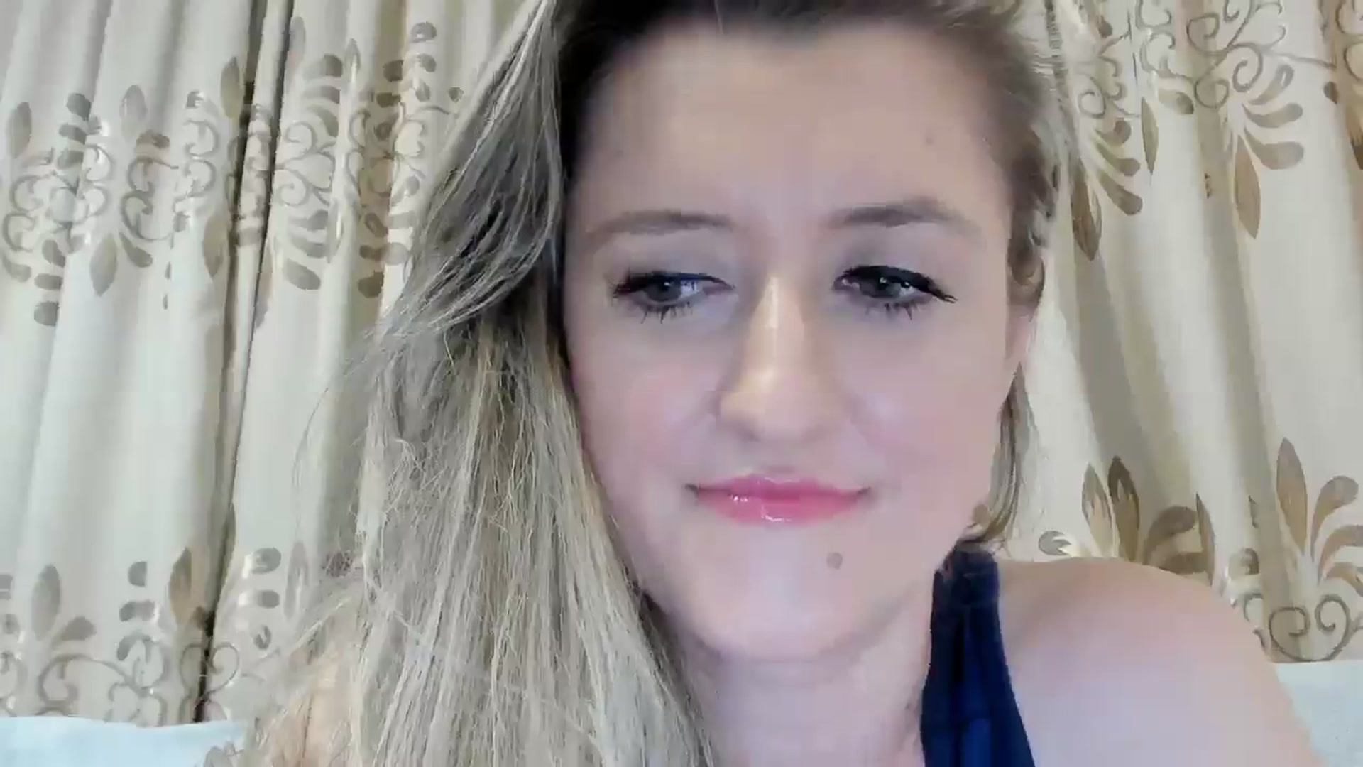 Gallery image thumbnail from BestDream's myfreecams stream on, 07/20/2025, 22:30 image 6 of 20