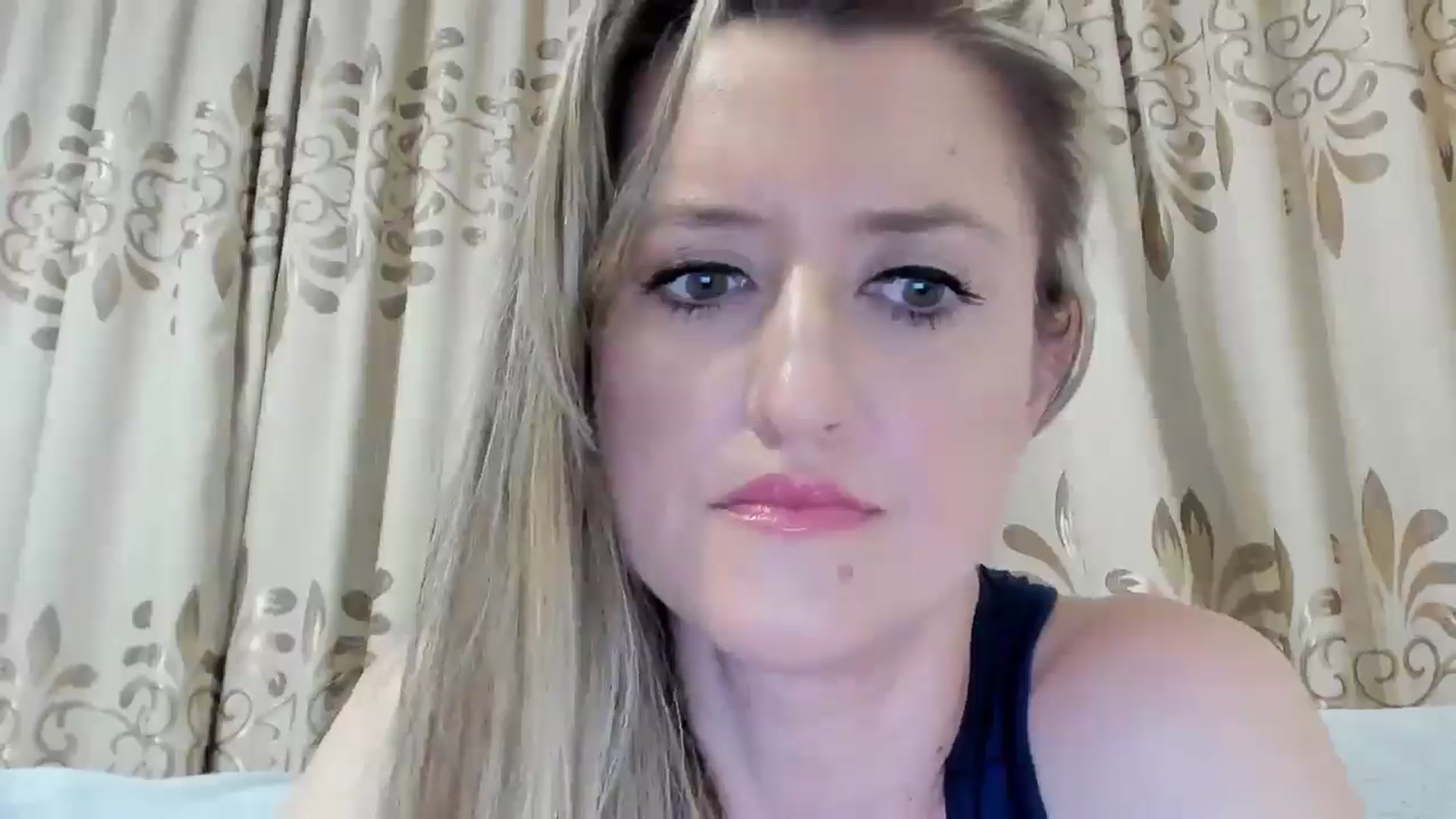 Gallery image thumbnail from BestDream's myfreecams stream on, 07/20/2025, 23:30 image 9 of 20