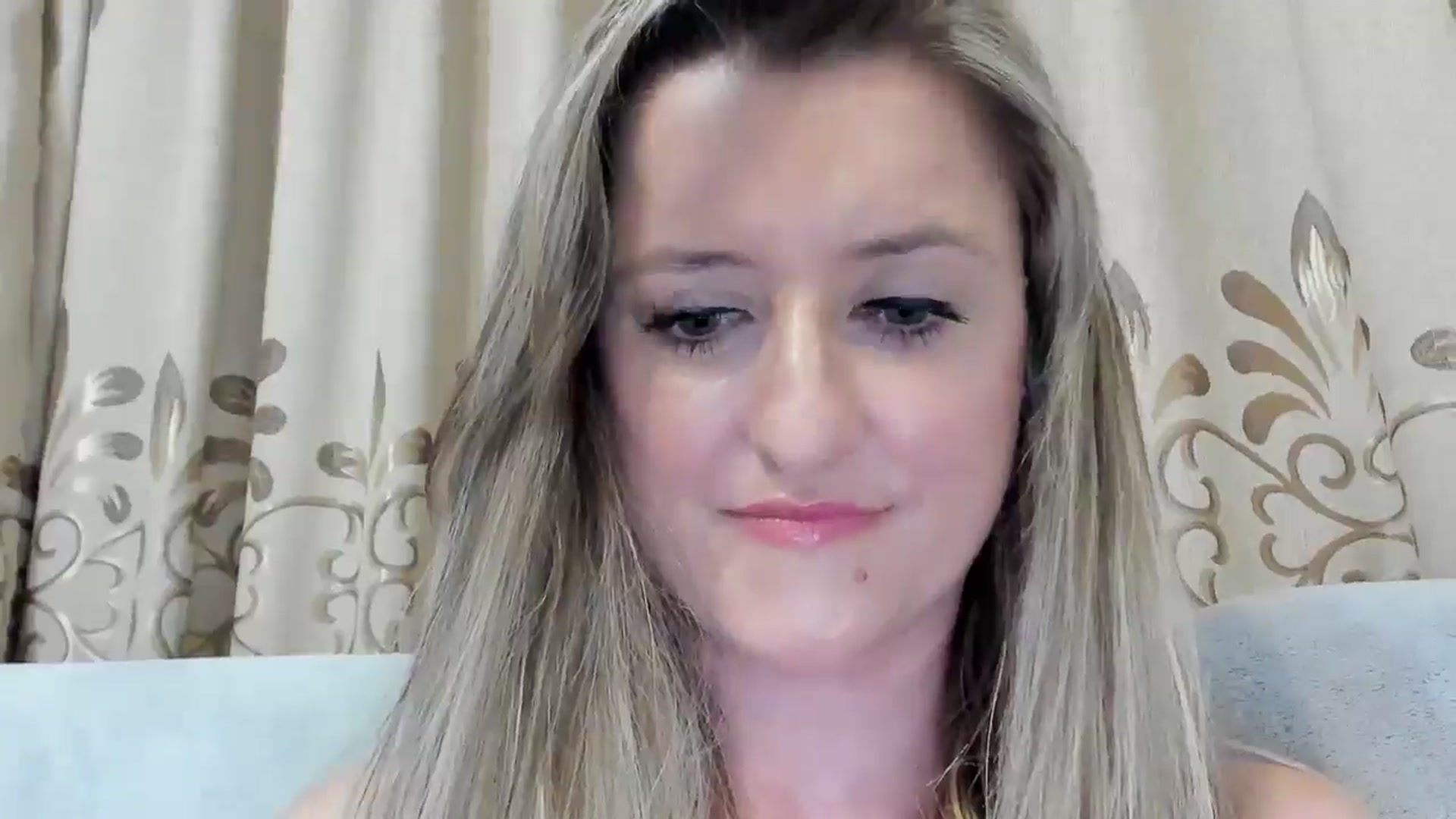Gallery image thumbnail from BestDream's myfreecams stream on, 07/21/2025, 01:06 image 2 of 20