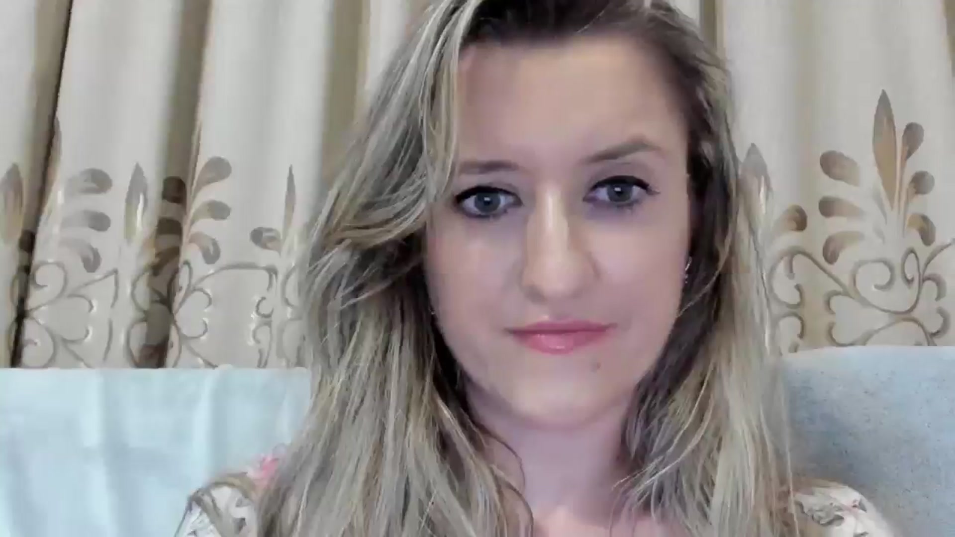 Gallery image thumbnail from BestDream's myfreecams stream on, 07/21/2025, 23:23 image 17 of 20