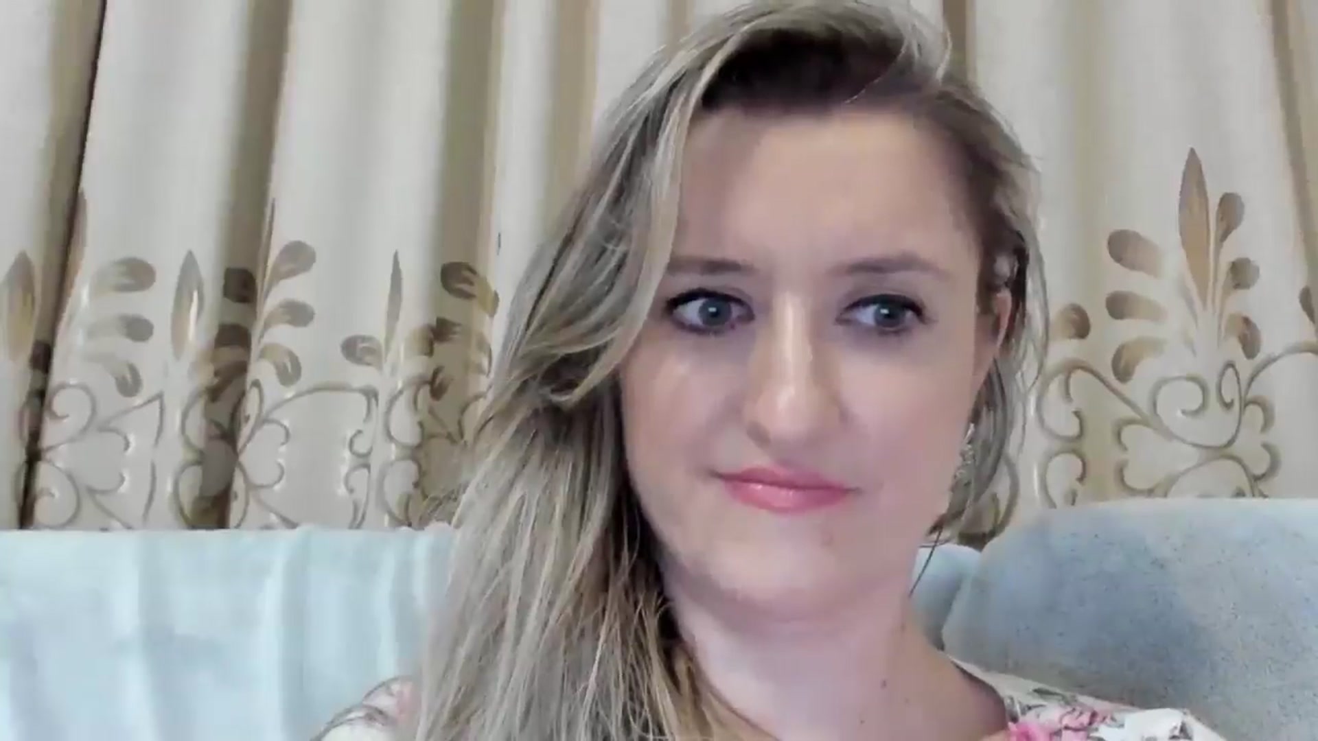 Gallery image thumbnail from BestDream's myfreecams stream on, 07/21/2025, 23:23 image 8 of 20