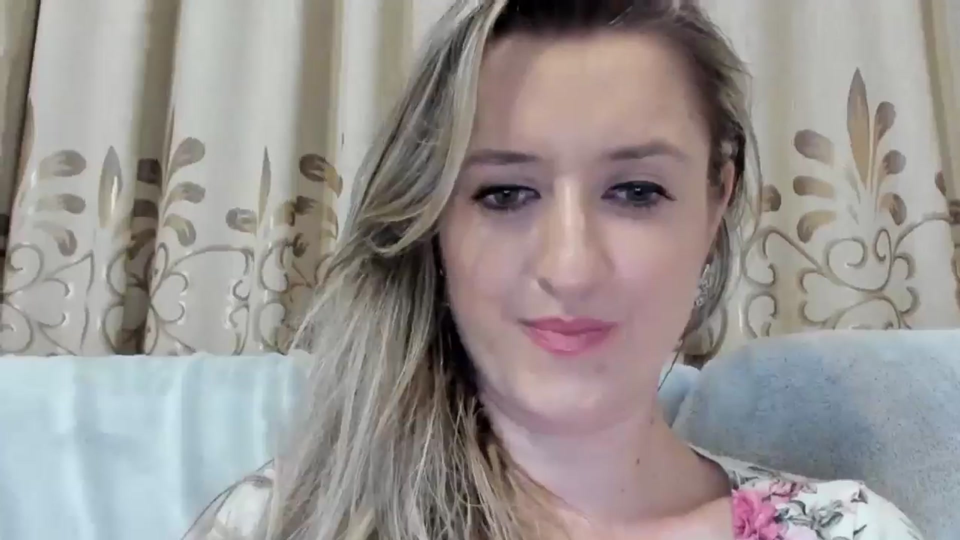 Gallery image thumbnail from BestDream's myfreecams stream on, 07/21/2025, 23:23 image 4 of 20