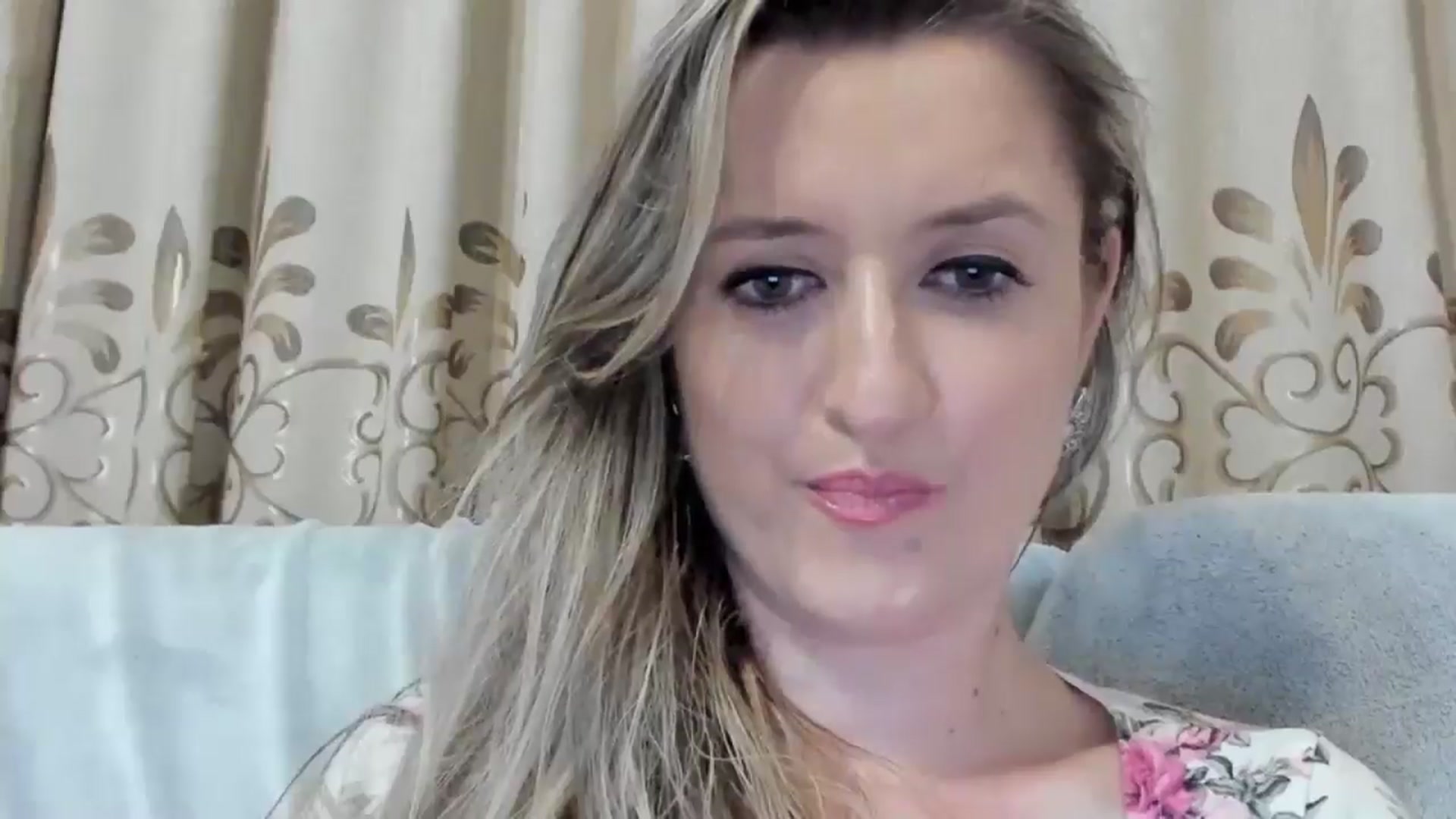 Gallery image thumbnail from BestDream's myfreecams stream on, 07/21/2025, 23:23 image 5 of 20