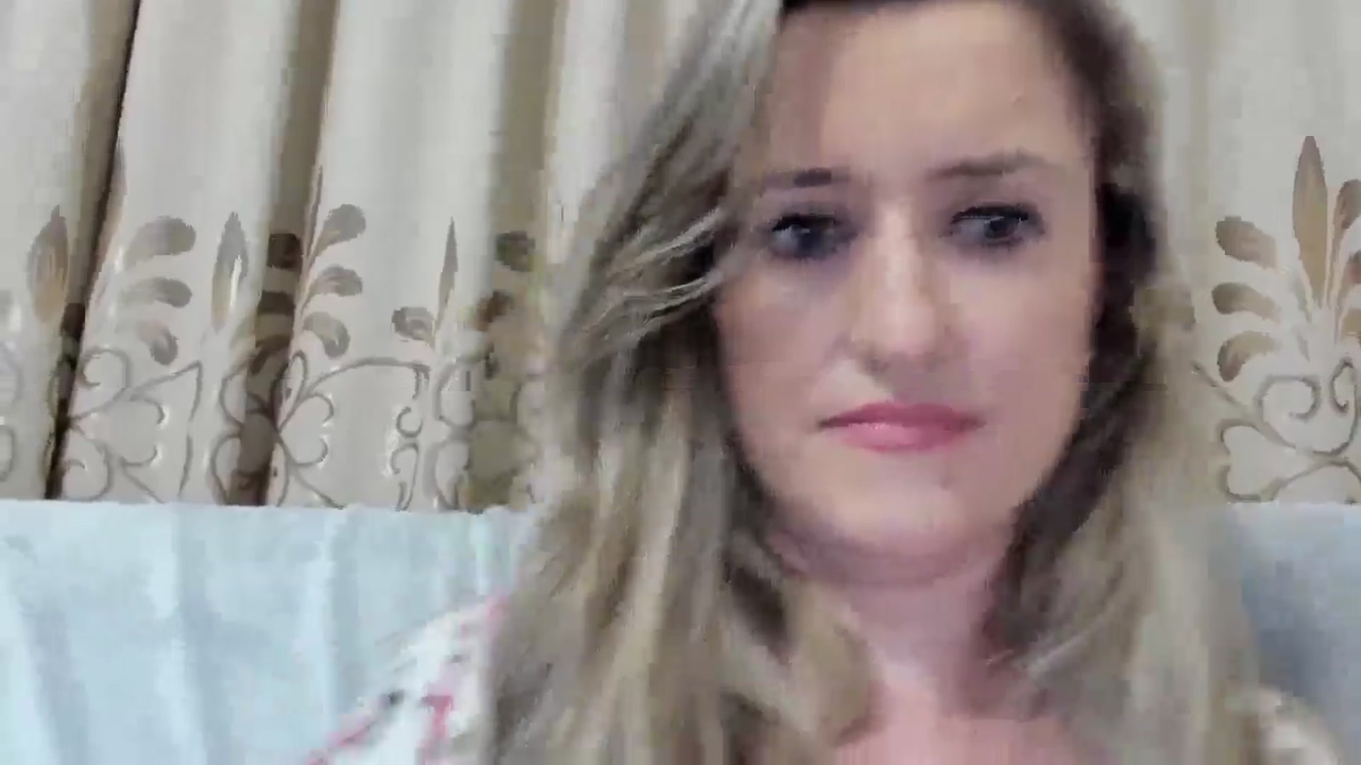 Gallery image thumbnail from BestDream's myfreecams stream on, 07/21/2025, 23:23 image 15 of 20