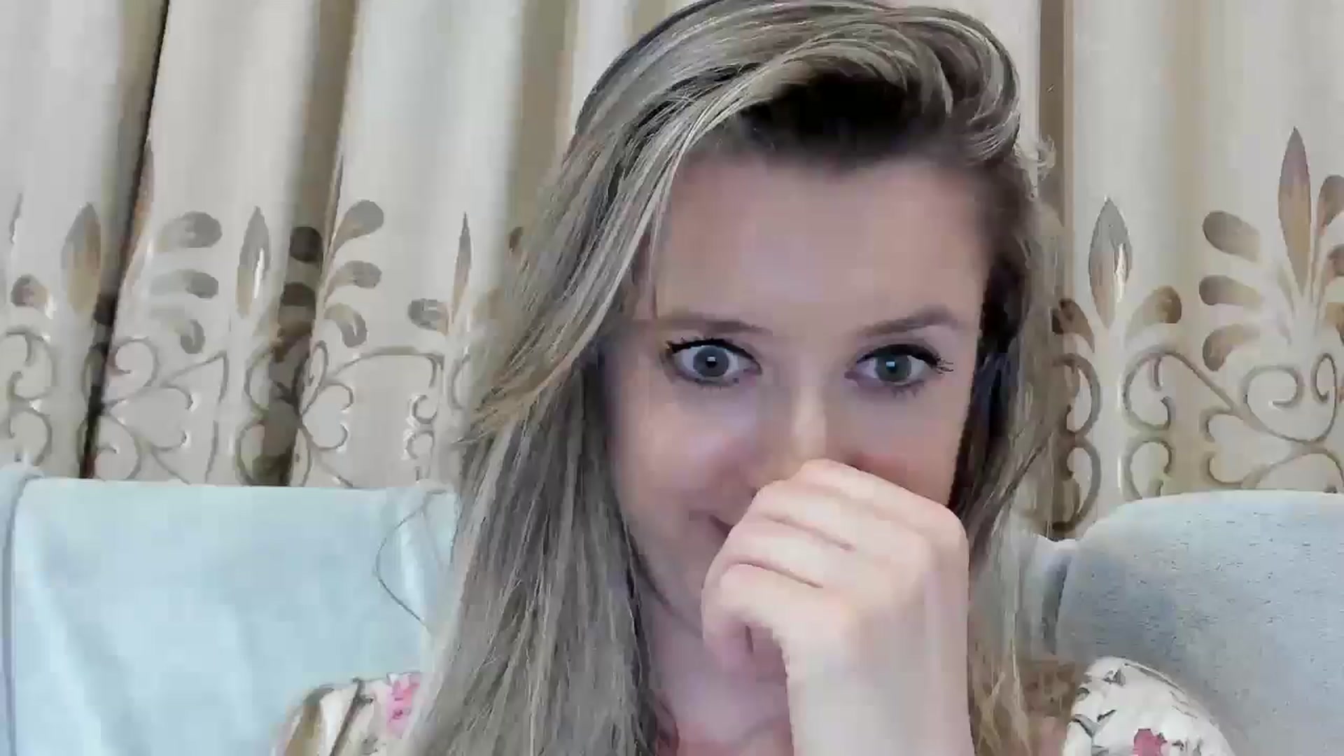 Gallery image thumbnail from BestDream's myfreecams stream on, 07/22/2025, 01:35 image 20 of 20