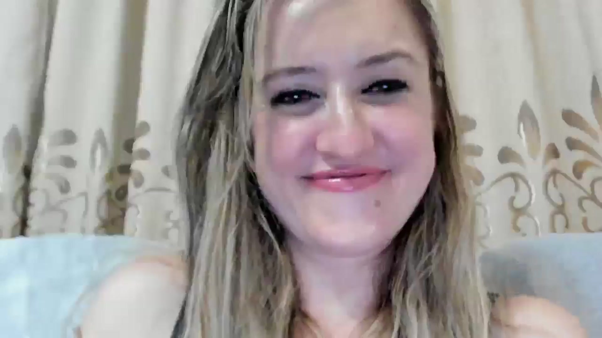 Gallery image thumbnail from BestDream's myfreecams stream on, 07/22/2025, 23:56 image 18 of 20
