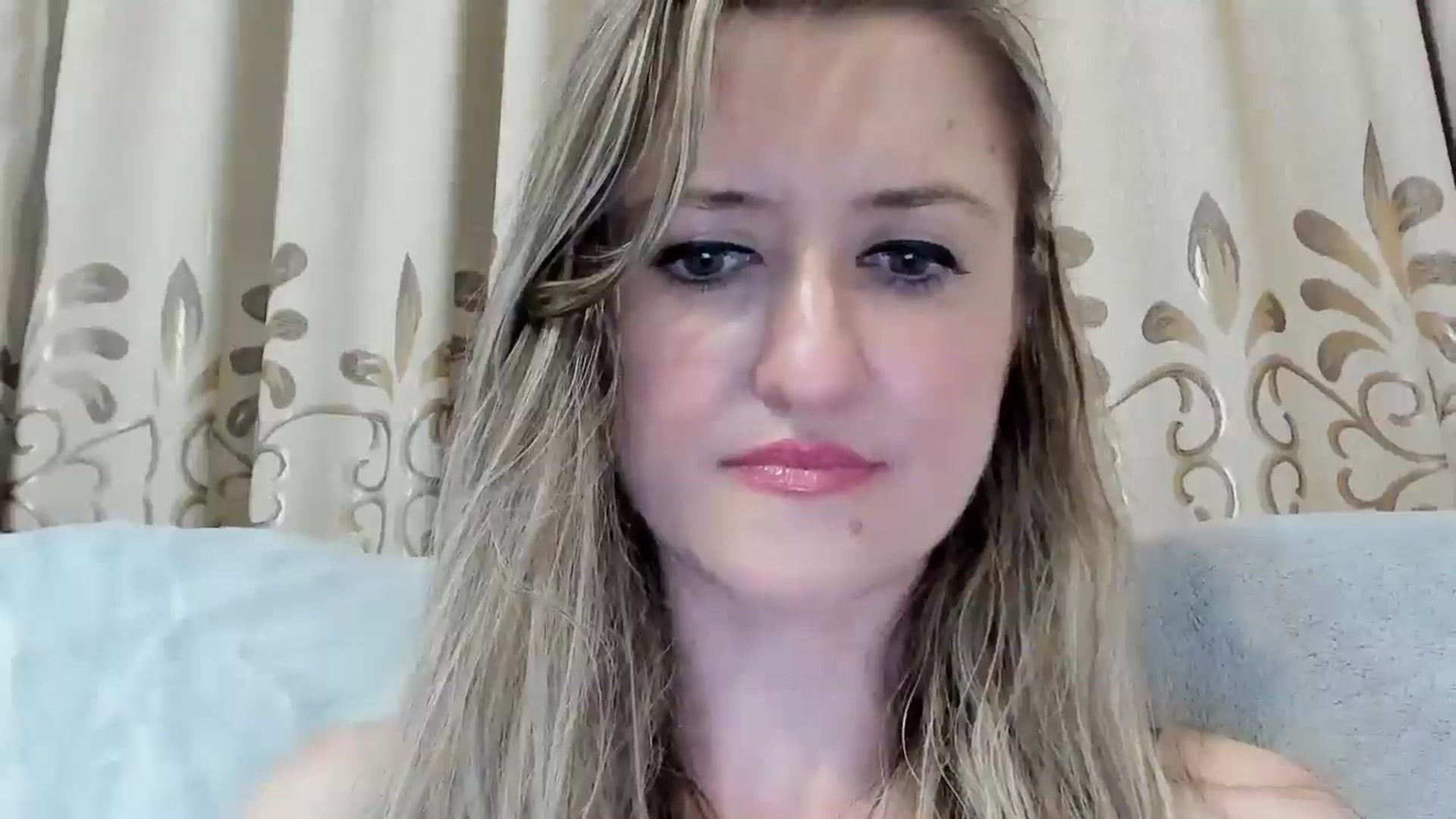 Gallery image thumbnail from BestDream's myfreecams stream on, 07/22/2025, 23:56 image 15 of 20