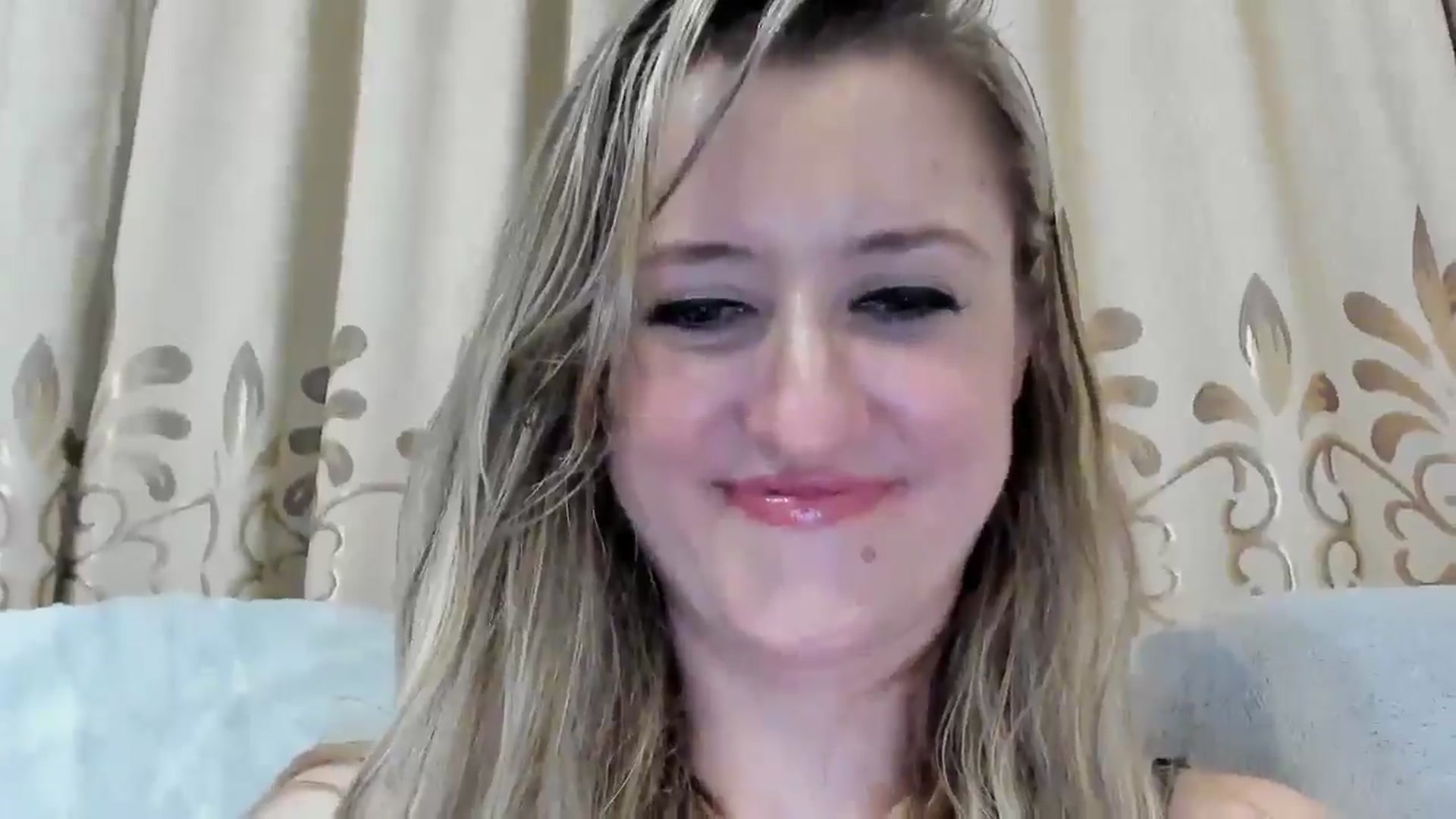 Gallery image thumbnail from BestDream's myfreecams stream on, 07/22/2025, 23:56 image 20 of 20