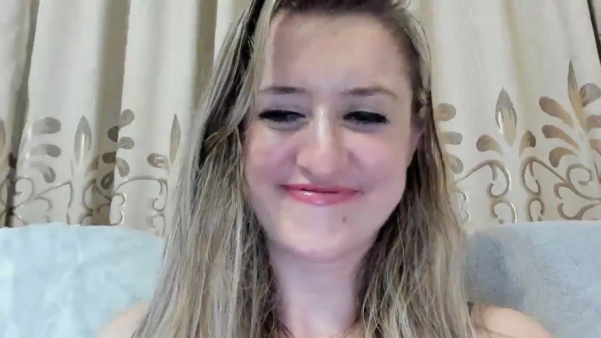 Gallery image thumbnail from BestDream's myfreecams stream on, 07/22/2025, 23:56 image 16 of 20