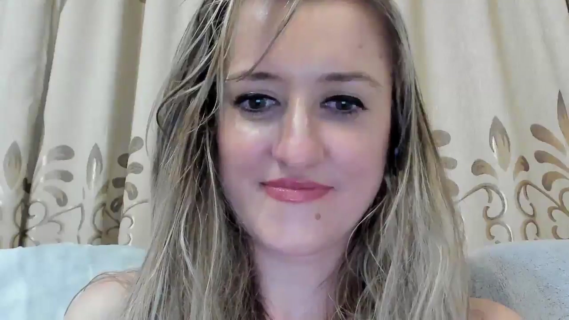 Gallery image thumbnail from BestDream's myfreecams stream on, 07/23/2025, 24:48 image 4 of 20