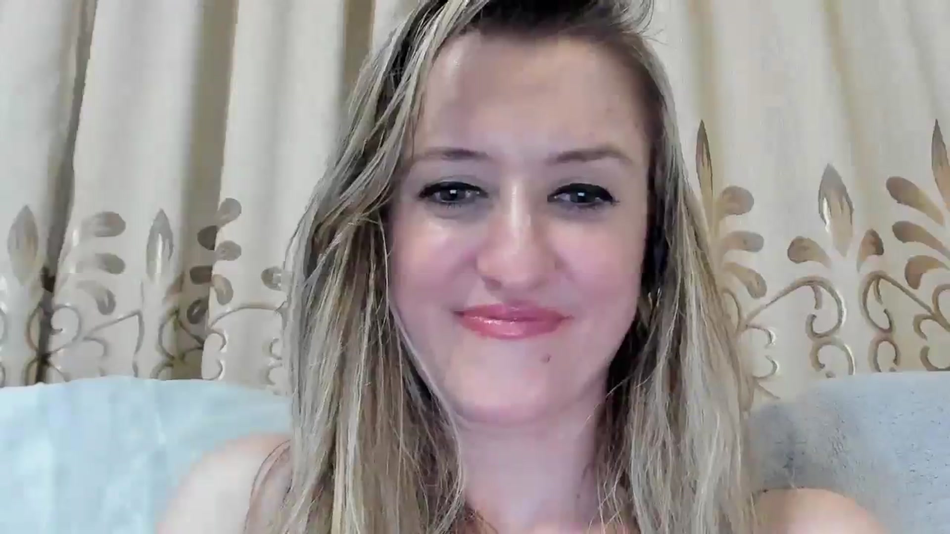Gallery image thumbnail from BestDream's myfreecams stream on, 07/23/2025, 24:48 image 16 of 20