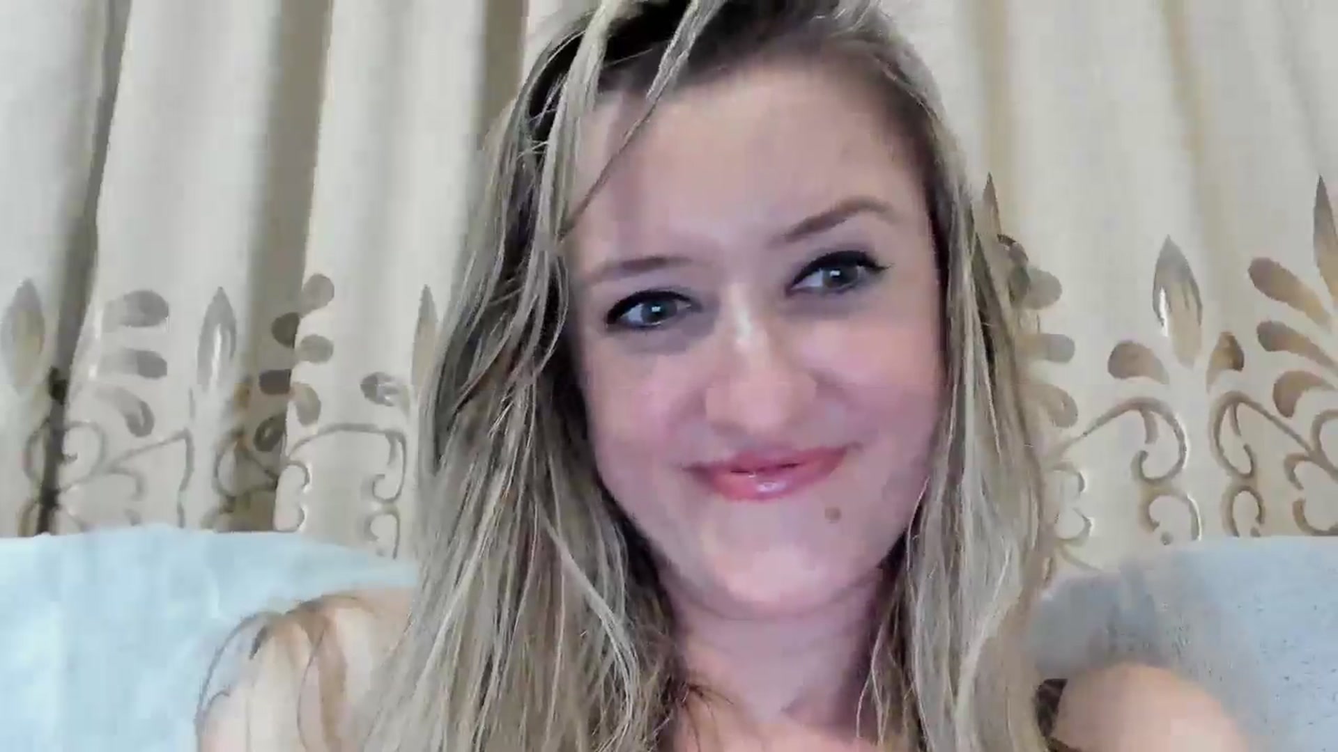Gallery image thumbnail from BestDream's myfreecams stream on, 07/23/2025, 24:48 image 7 of 20
