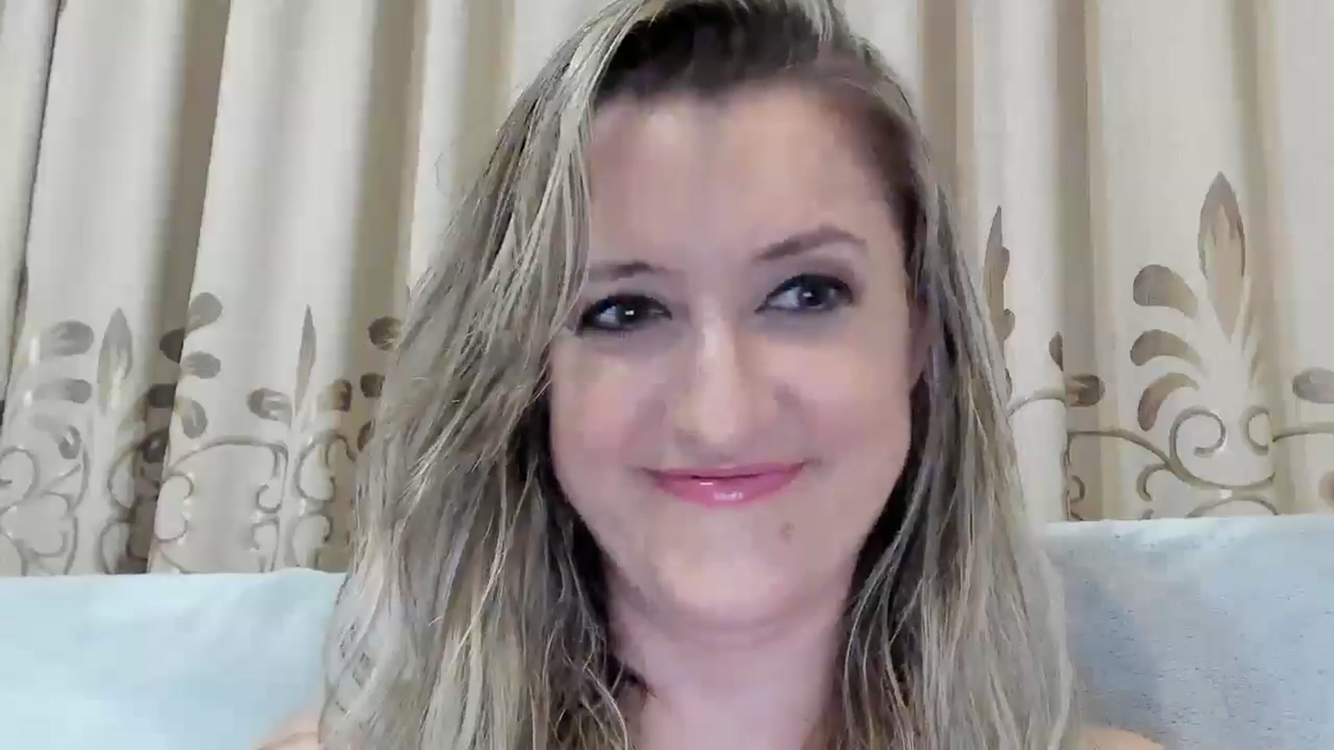 Gallery image thumbnail from BestDream's myfreecams stream on, 07/24/2025, 01:11 image 19 of 20