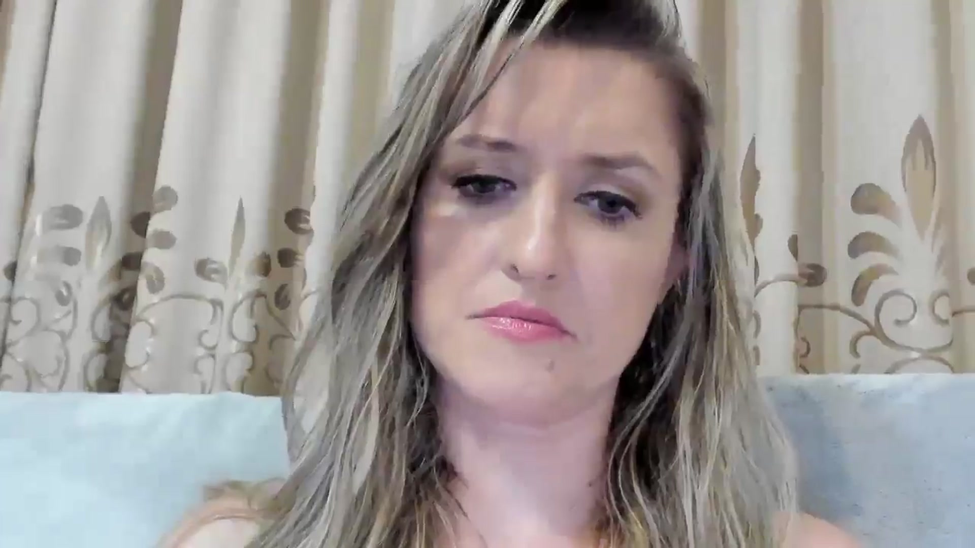 Gallery image thumbnail from BestDream's myfreecams stream on, 07/24/2025, 01:11 image 15 of 20