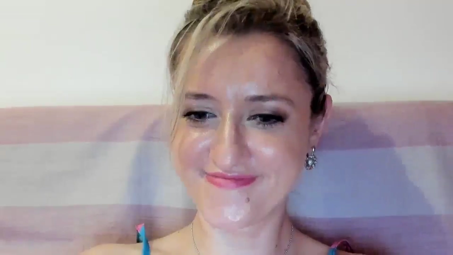 Gallery image thumbnail from BestDream's myfreecams stream on, 07/28/2025, 20:45 image 20 of 20