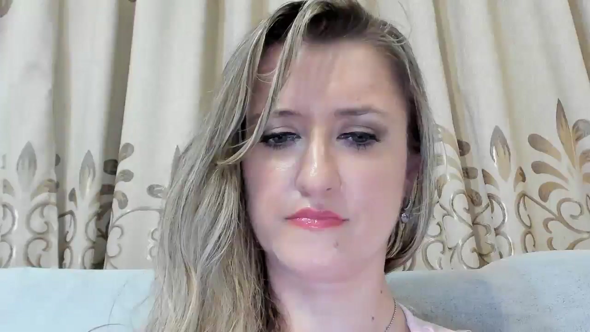 Gallery image thumbnail from BestDream's myfreecams stream on, 07/29/2025, 23:57 image 18 of 20