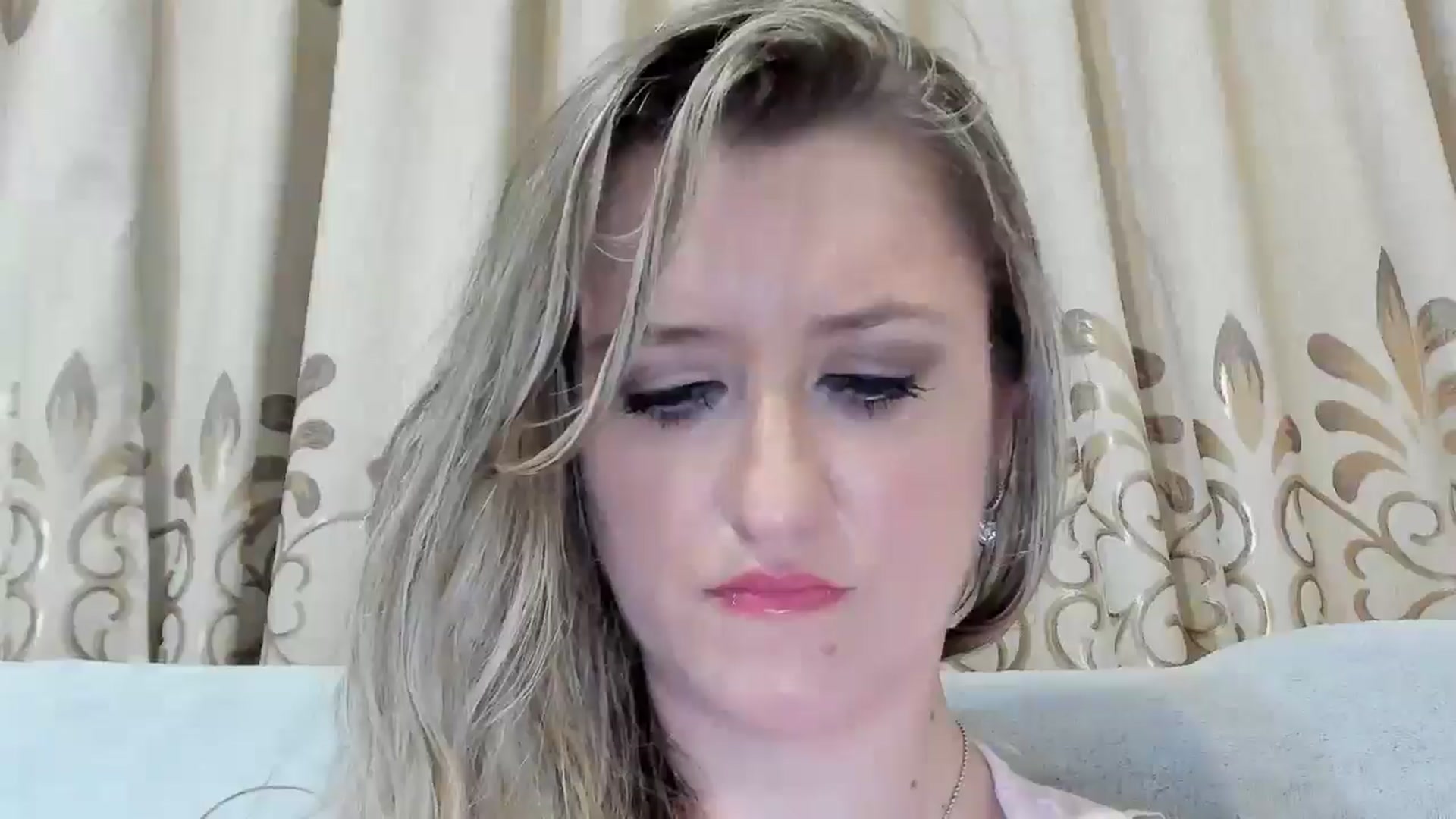 Gallery image thumbnail from BestDream's myfreecams stream on, 07/29/2025, 23:57 image 19 of 20