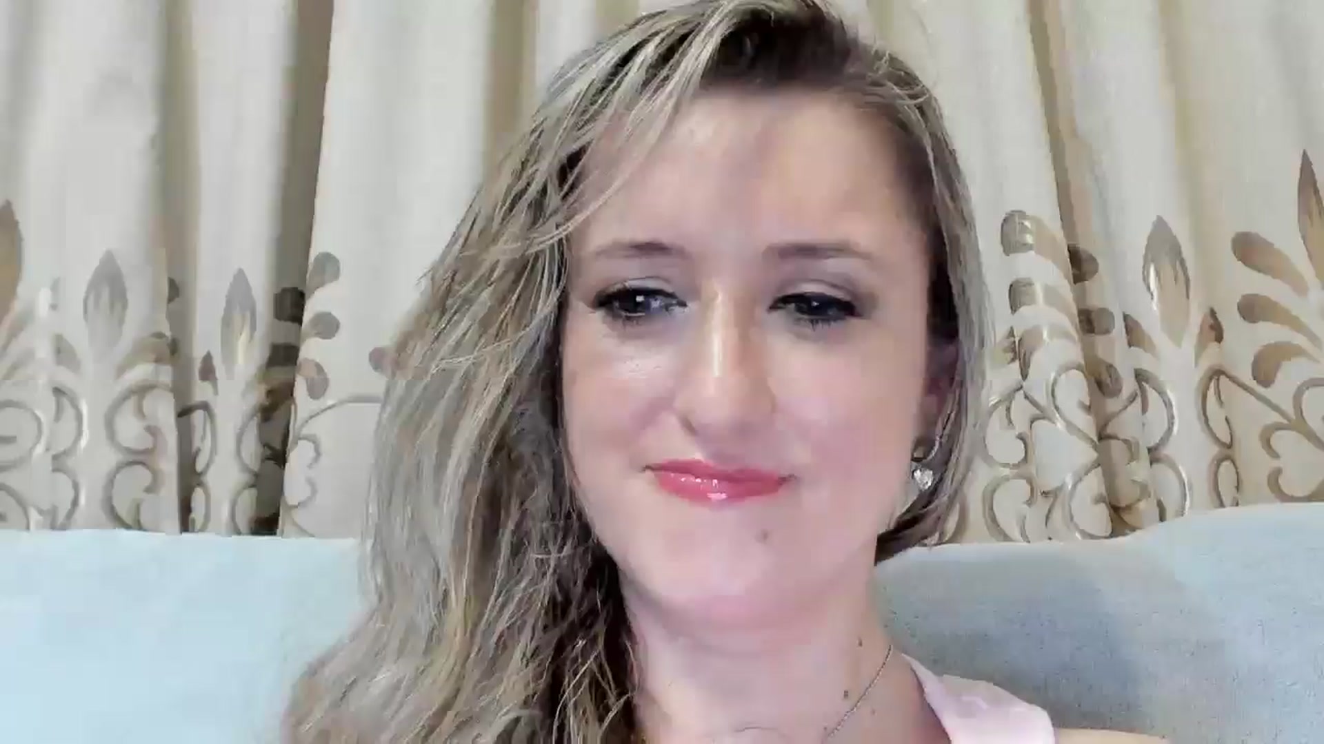 Gallery image thumbnail from BestDream's myfreecams stream on, 07/29/2025, 23:57 image 10 of 20