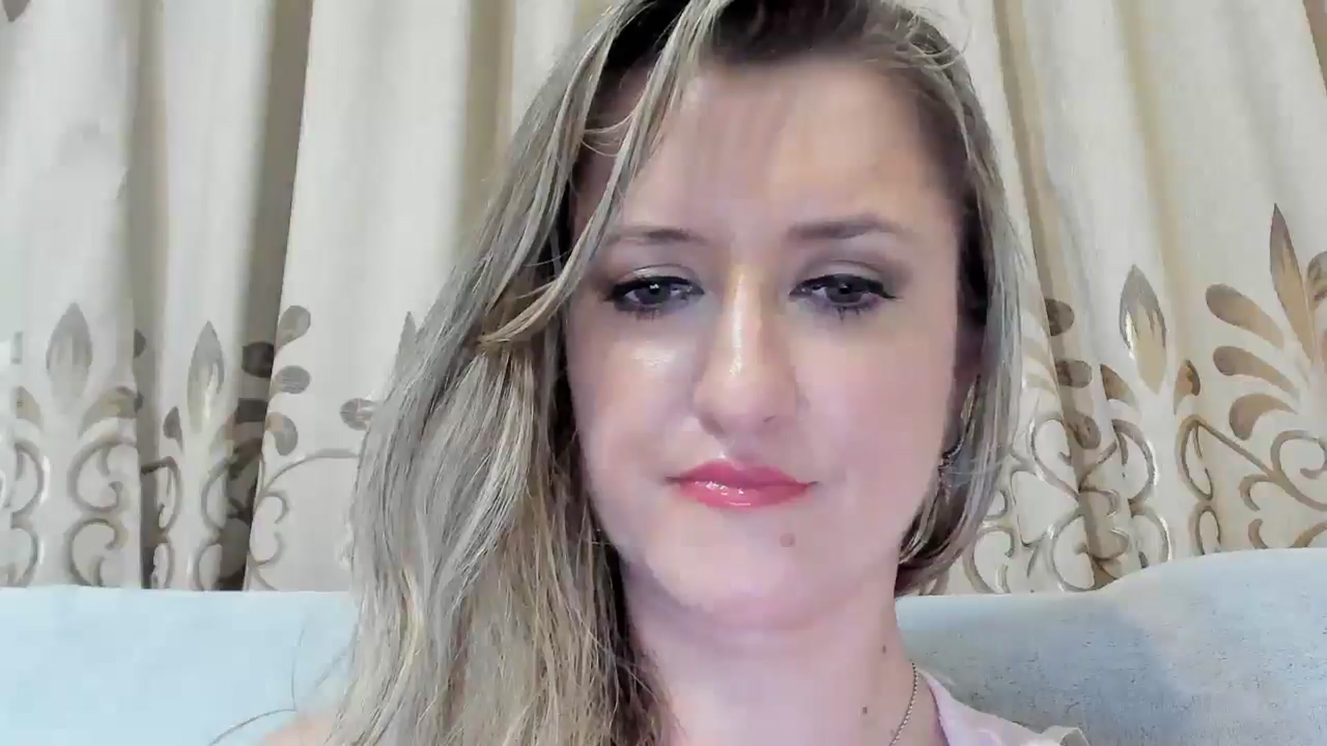 Gallery image thumbnail from BestDream's myfreecams stream on, 07/29/2025, 23:57 image 16 of 20