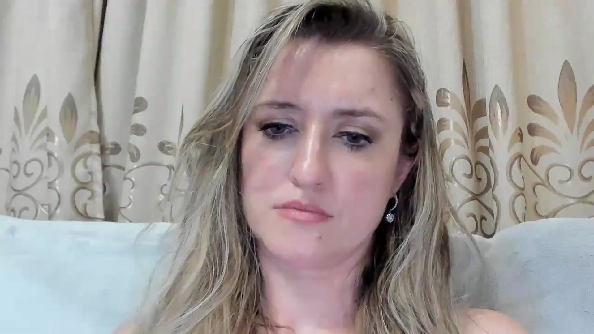 Gallery image thumbnail from BestDream's myfreecams stream on, 07/30/2025, 21:49 image 19 of 20