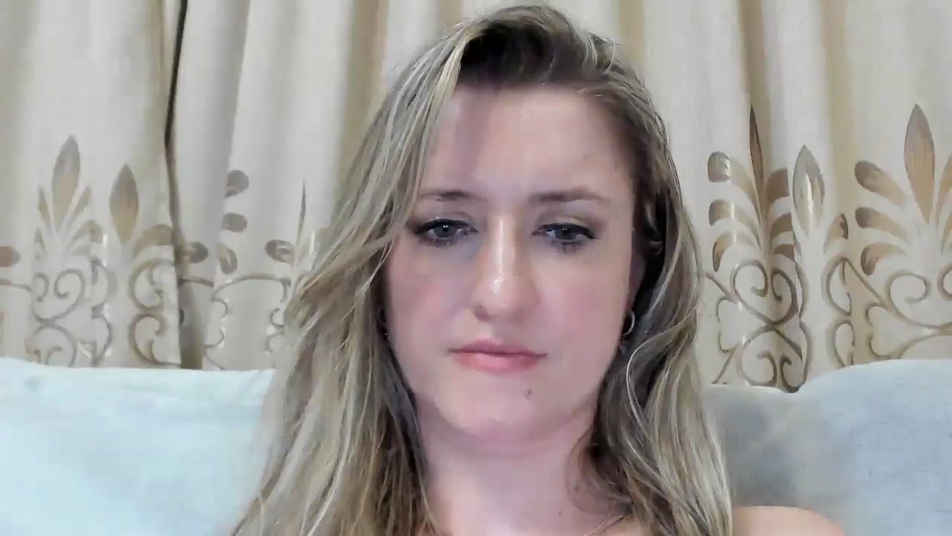 Gallery image thumbnail from BestDream's myfreecams stream on, 07/30/2025, 22:04 image 15 of 20