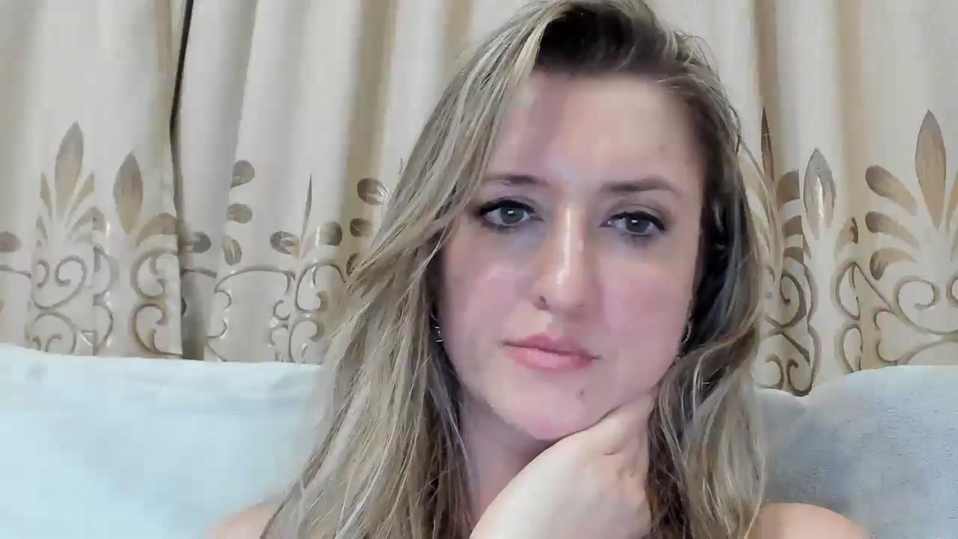 Gallery image thumbnail from BestDream's myfreecams stream on, 07/30/2025, 22:04 image 2 of 20