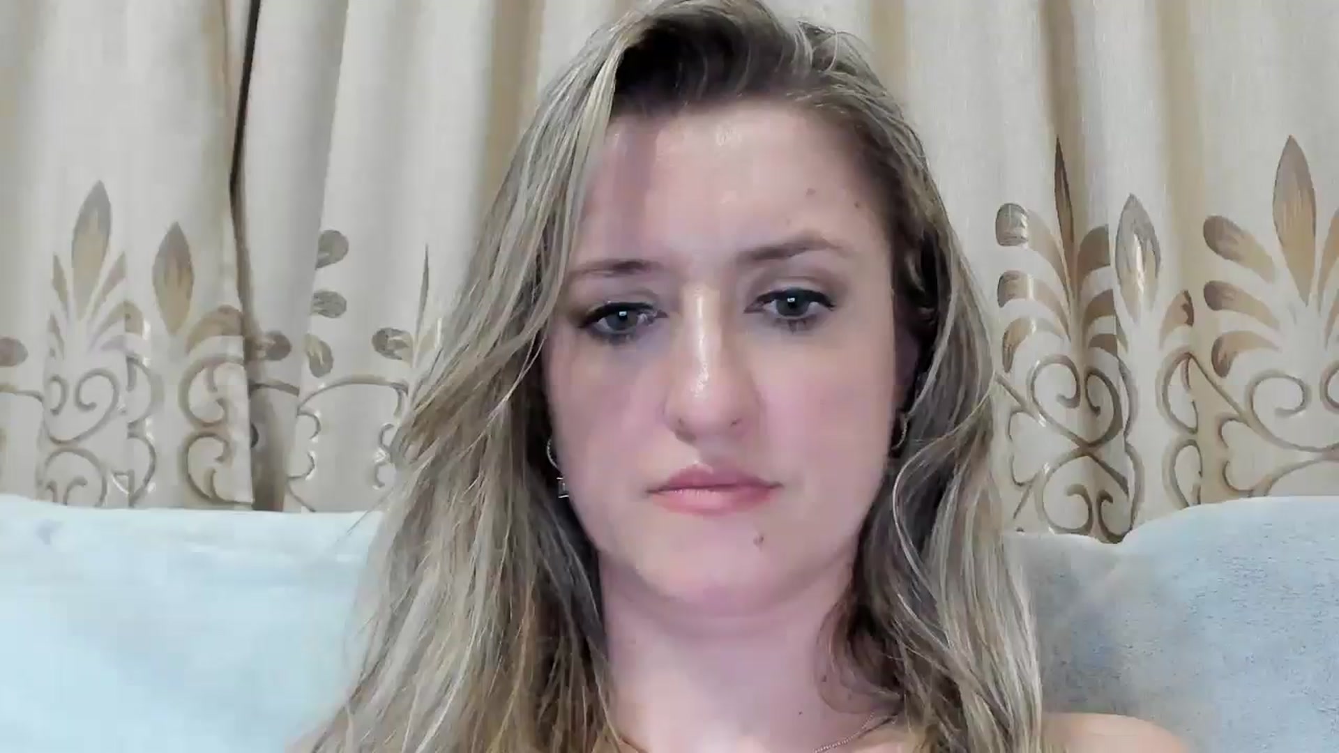 Gallery image thumbnail from BestDream's myfreecams stream on, 07/30/2025, 22:04 image 10 of 20