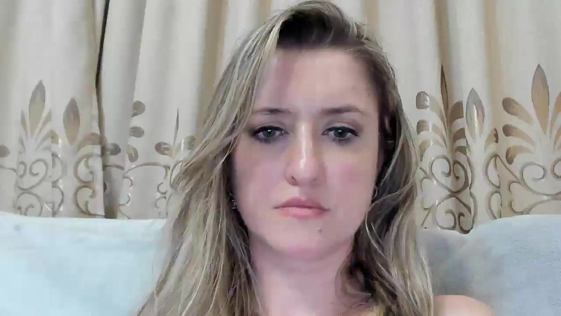 Gallery image thumbnail from BestDream's myfreecams stream on, 07/30/2025, 22:04 image 5 of 20