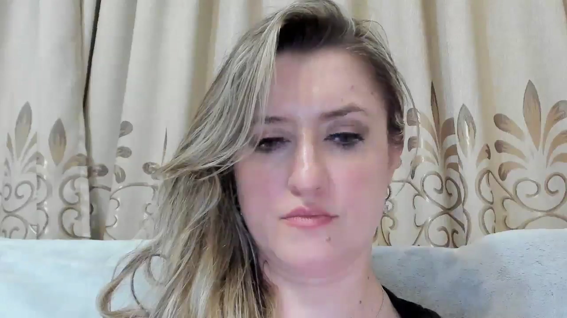 Gallery image thumbnail from BestDream's myfreecams stream on, 07/30/2025, 22:38 image 16 of 20