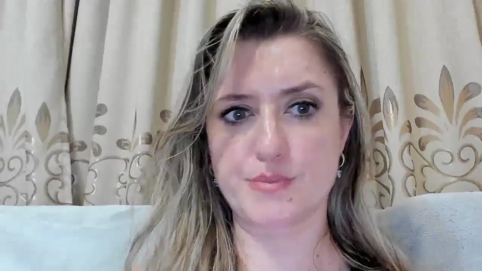 Gallery image thumbnail from BestDream's myfreecams stream on, 07/30/2025, 22:38 image 9 of 20