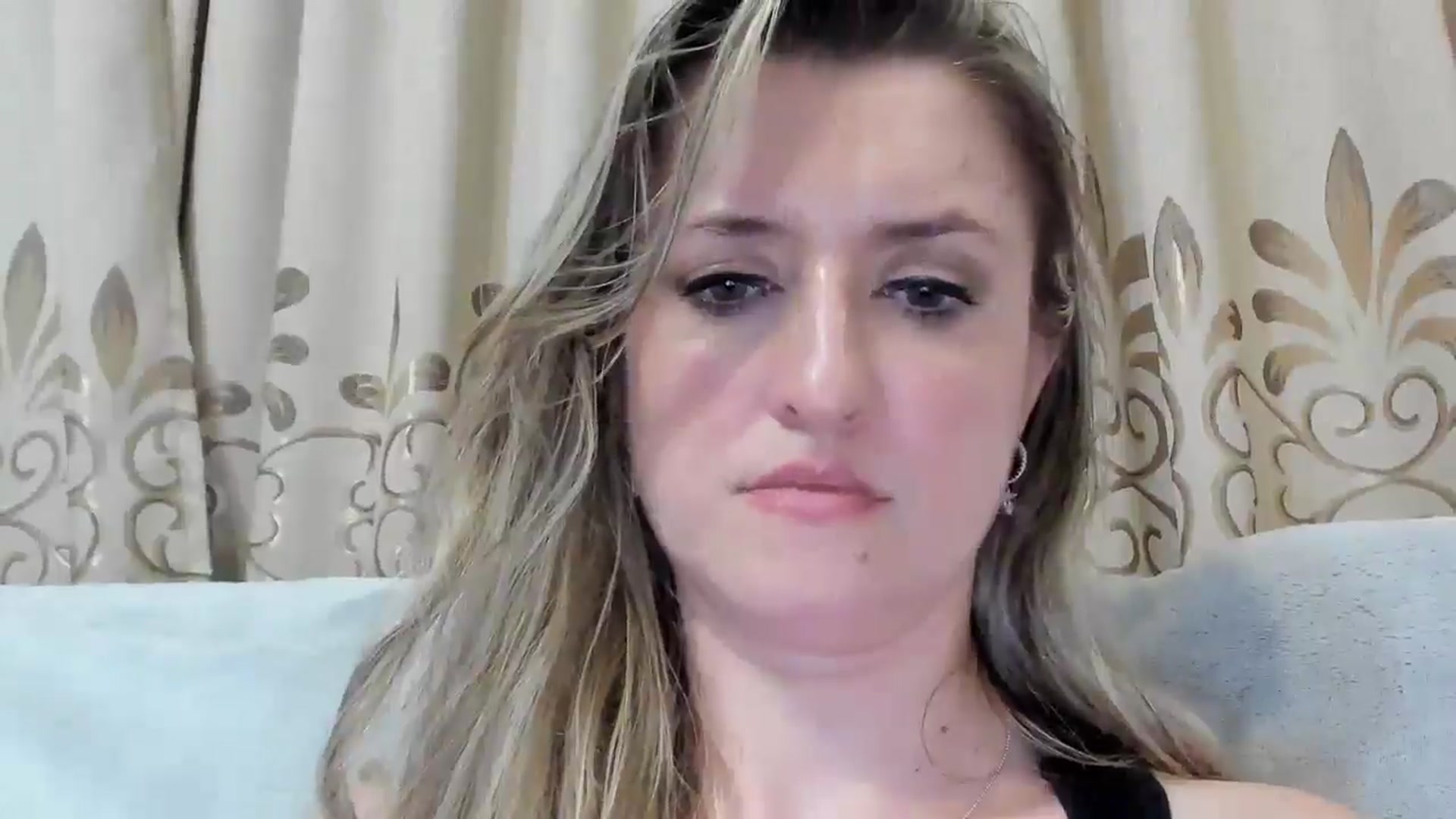 Gallery image thumbnail from BestDream's myfreecams stream on, 07/30/2025, 22:38 image 14 of 20